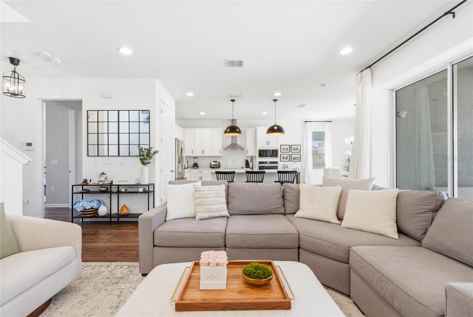 Image 5 of 26 For 5378 Lake Virginia Street