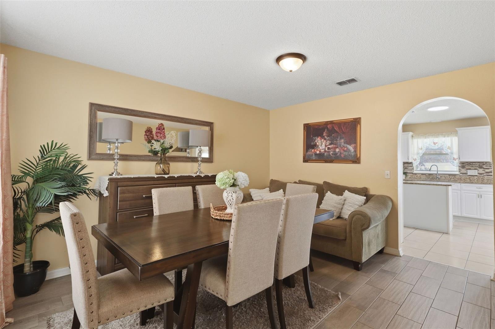 Image 2 of 27 For 1142 Normandy Drive