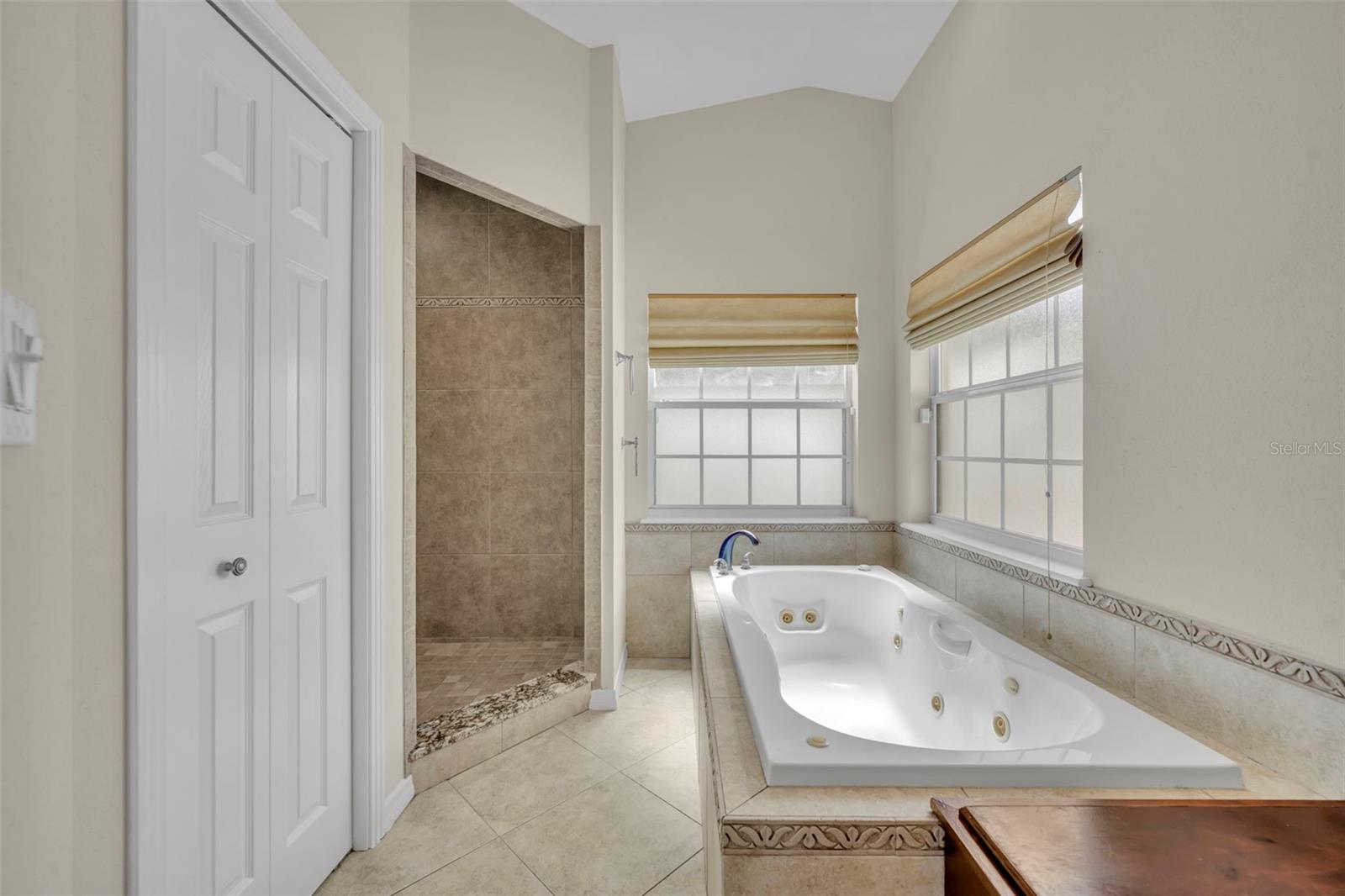 Image 22 of 54 For 2112 Chippewa Trail