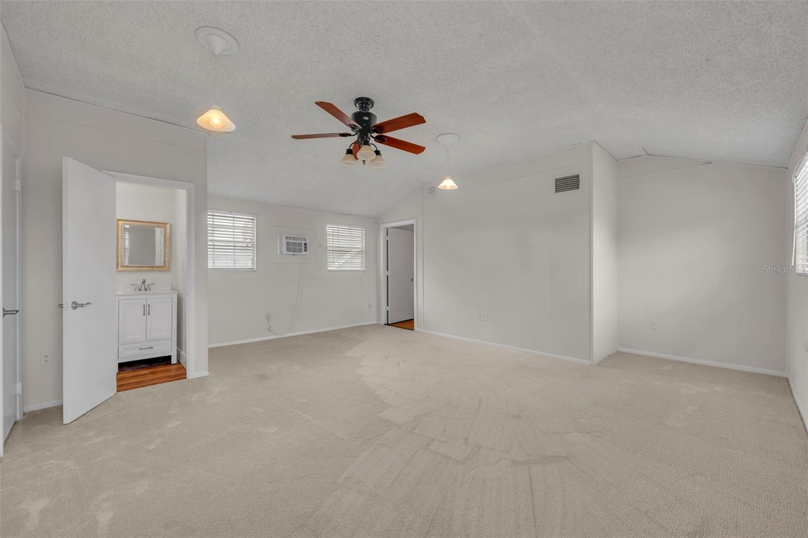 Image 36 of 54 For 2112 Chippewa Trail