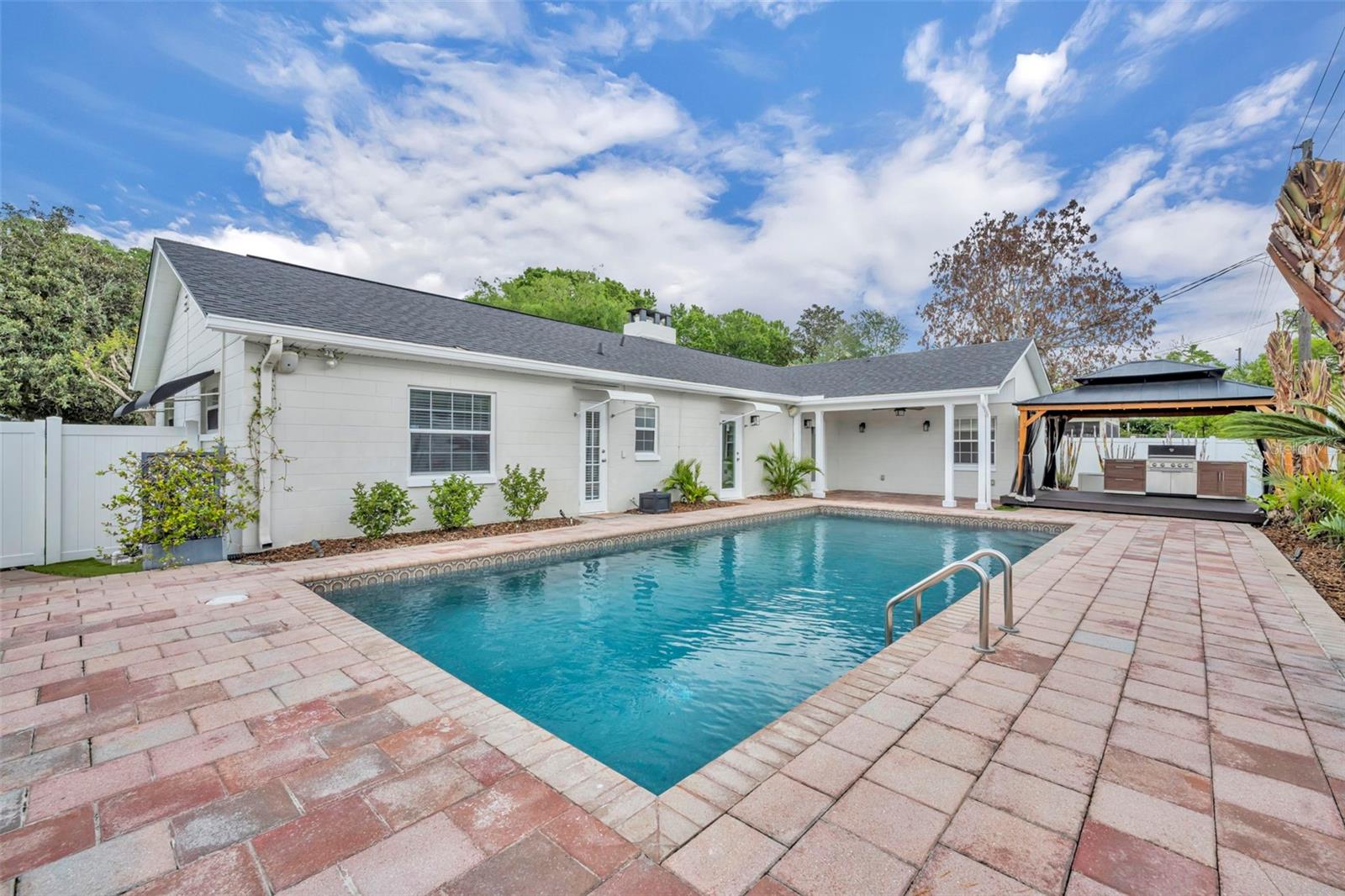 Image 43 of 54 For 2112 Chippewa Trail