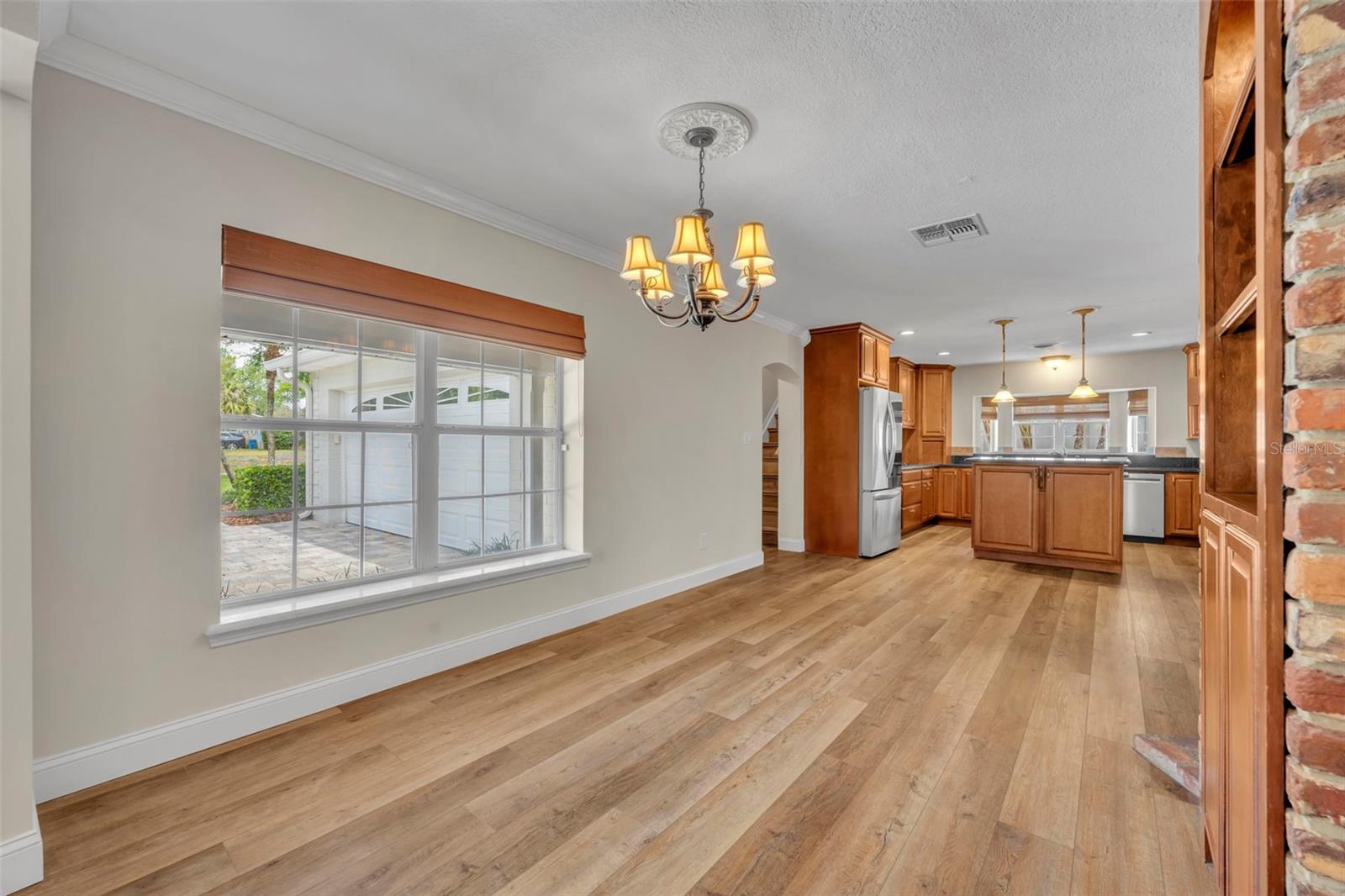 Image 7 of 54 For 2112 Chippewa Trail