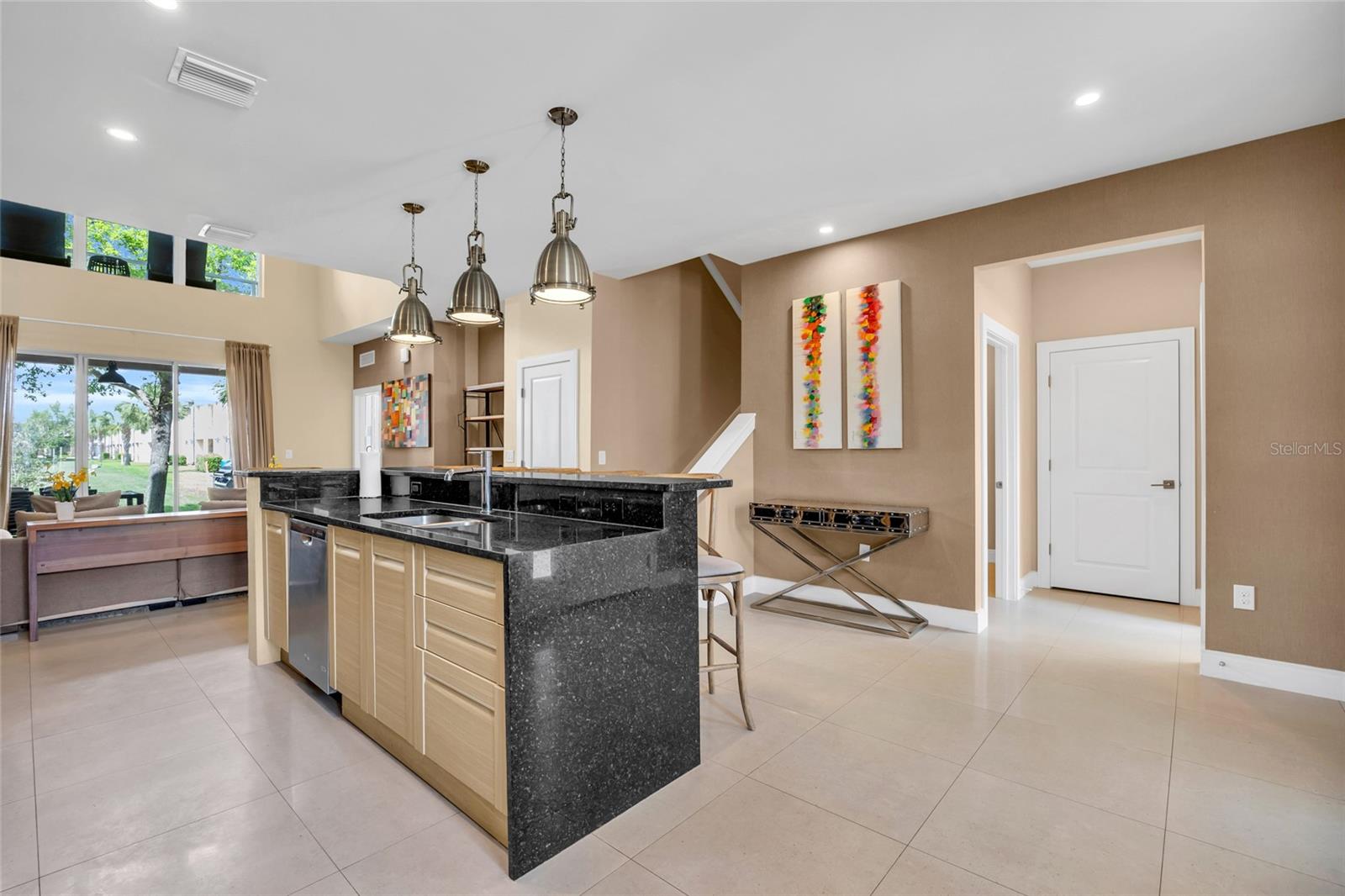 Image 14 of 69 For 3158 Brasilia Avenue