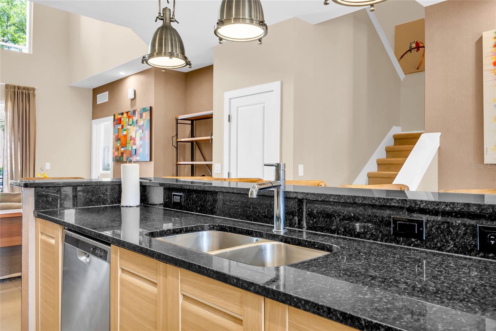 Image 18 of 69 For 3158 Brasilia Avenue