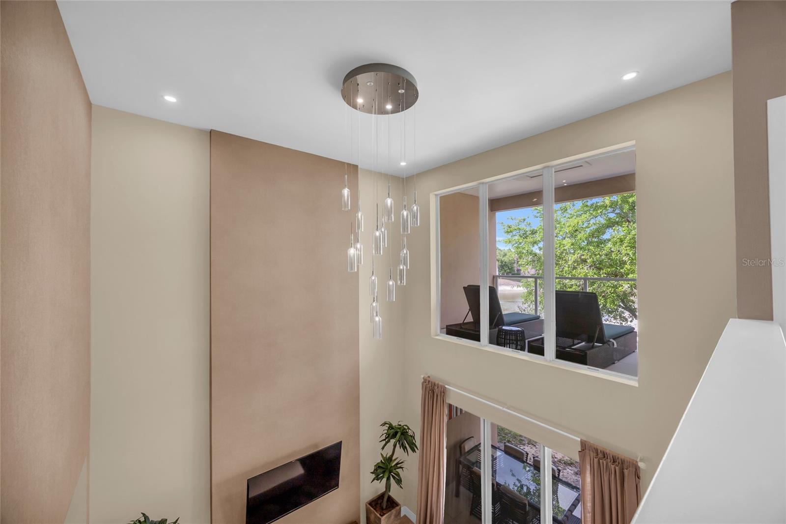 Image 24 of 69 For 3158 Brasilia Avenue