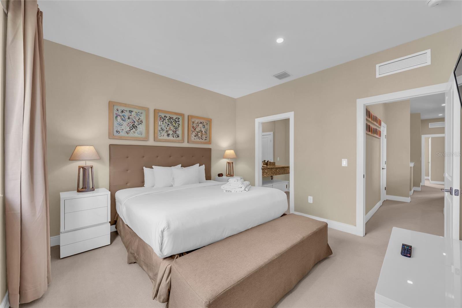 Image 35 of 69 For 3158 Brasilia Avenue