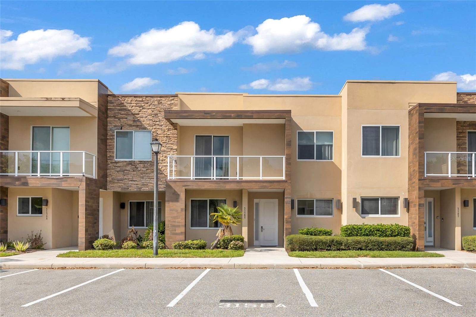 Image 4 of 69 For 3158 Brasilia Avenue