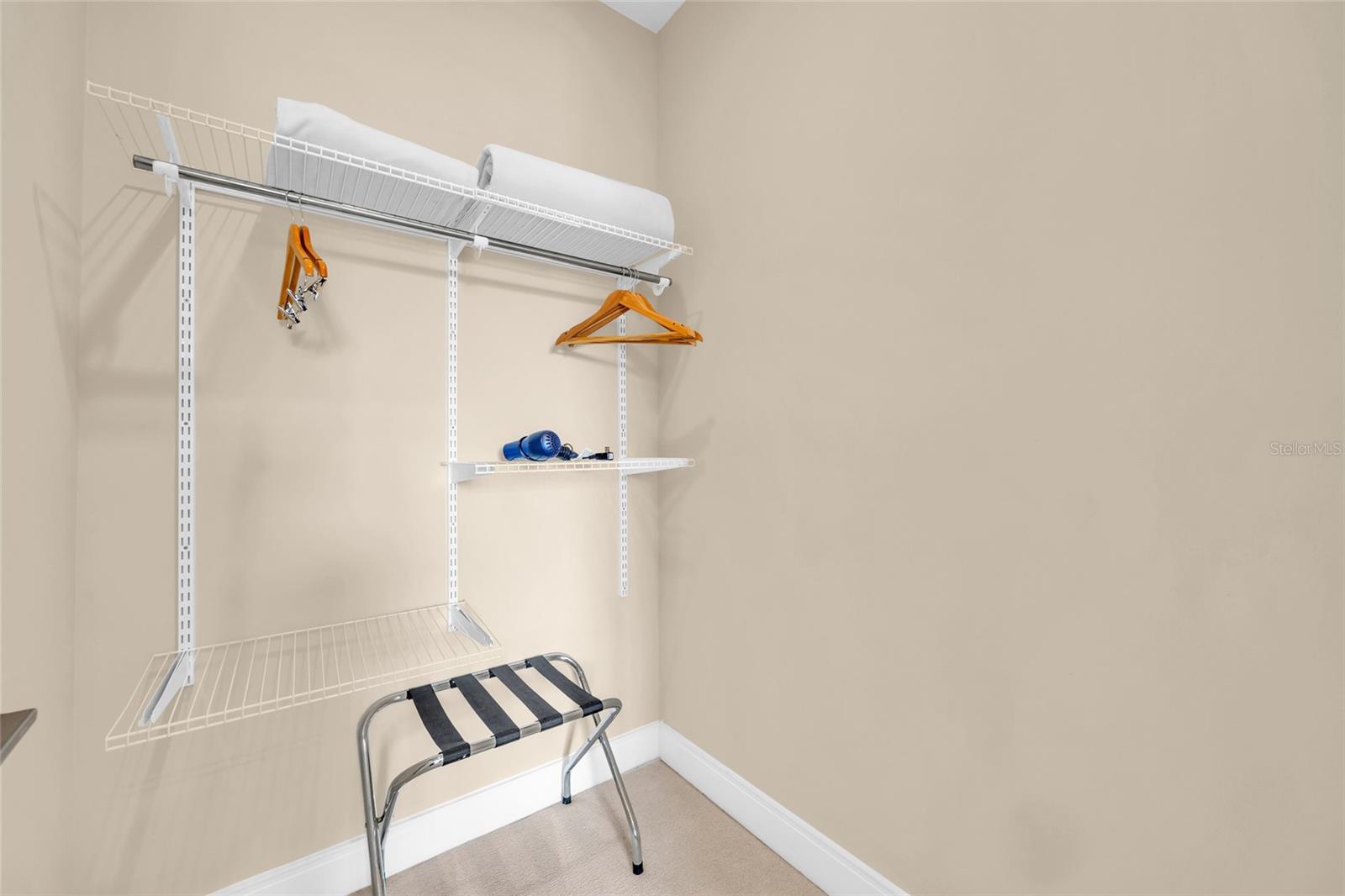 Image 43 of 69 For 3158 Brasilia Avenue