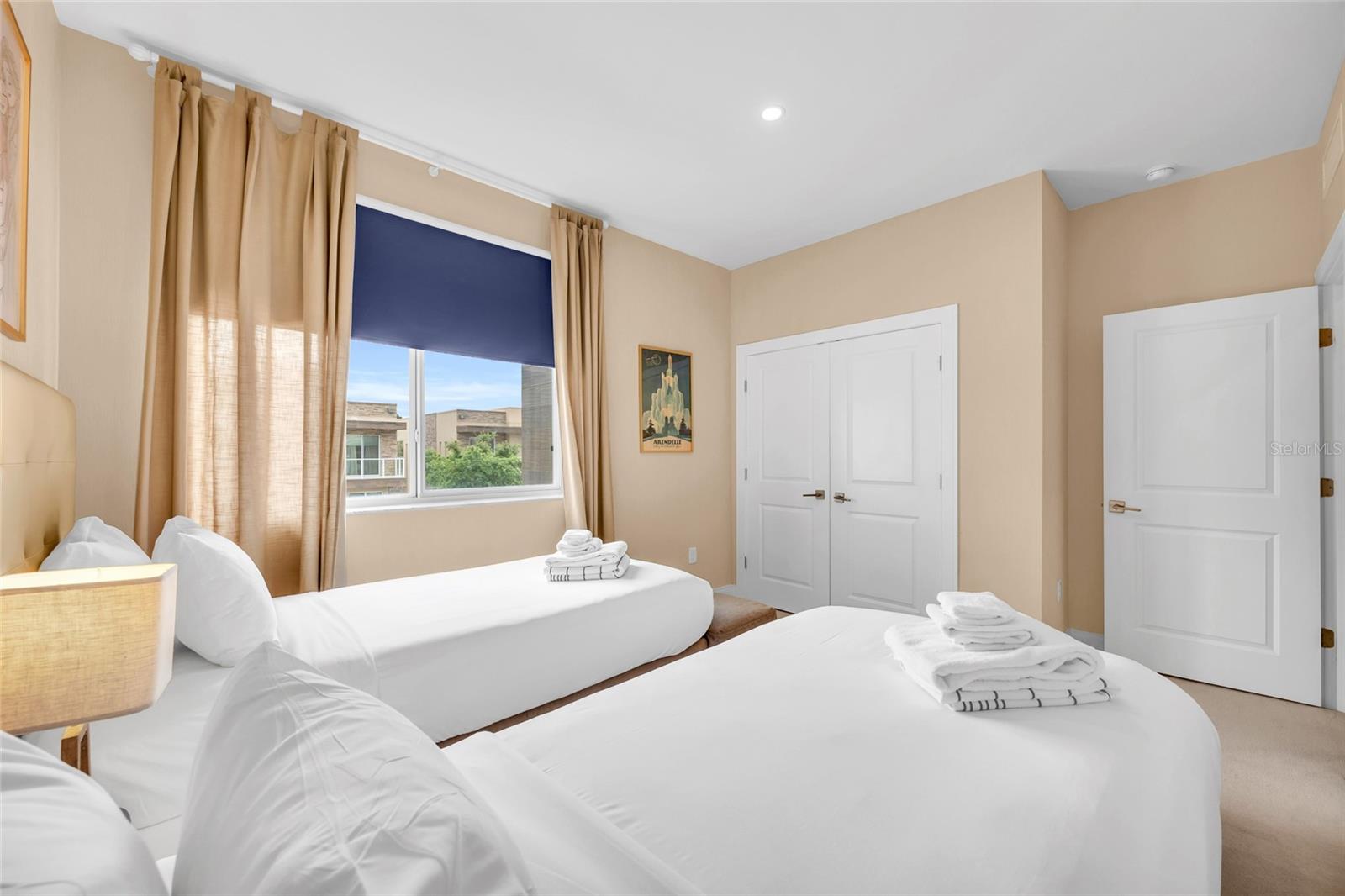 Image 47 of 69 For 3158 Brasilia Avenue