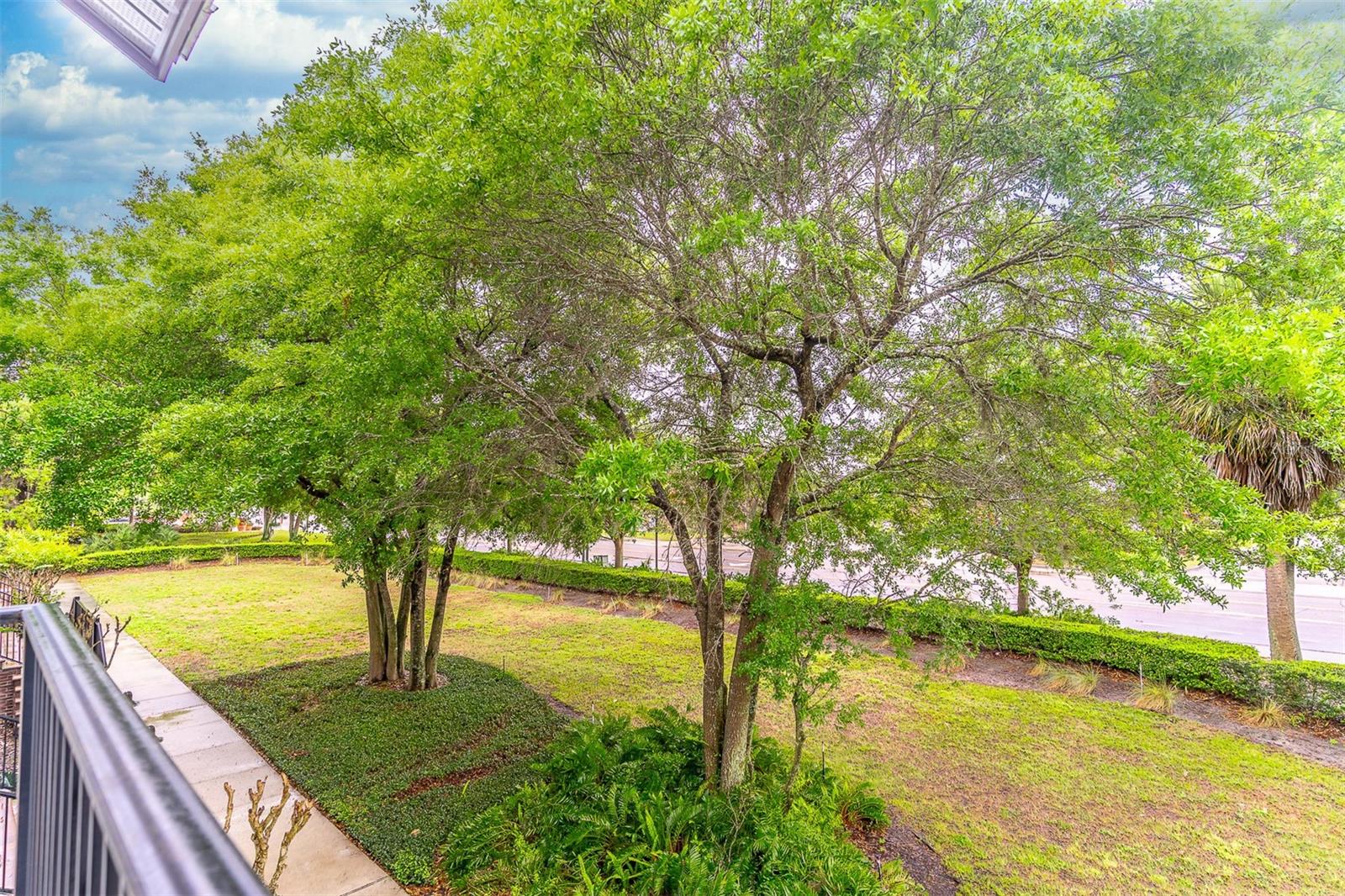 Image 5 of 29 For 710 Catalonia Cove