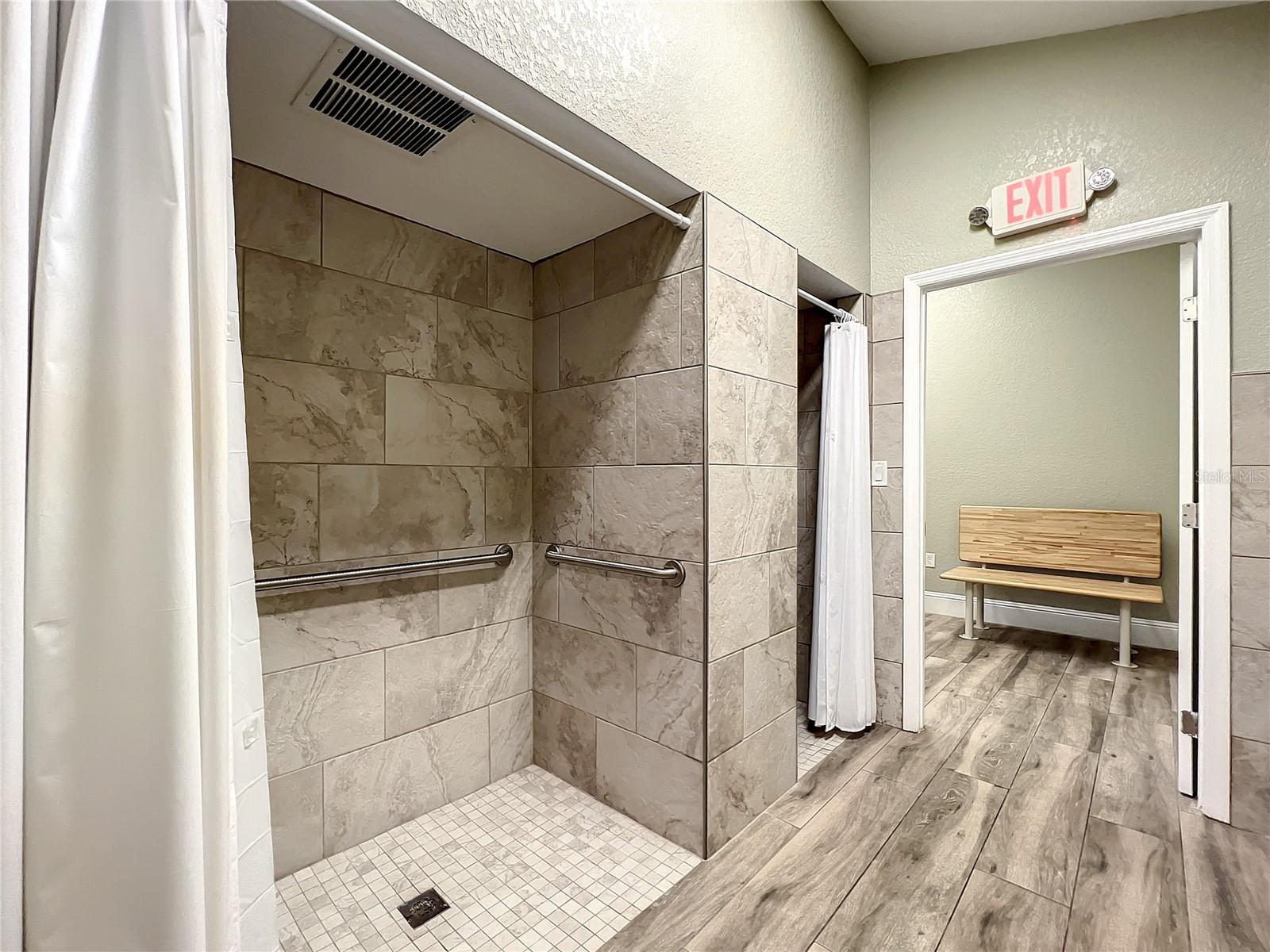 Image 50 of 60 For 630 Maple Oak Circle 102