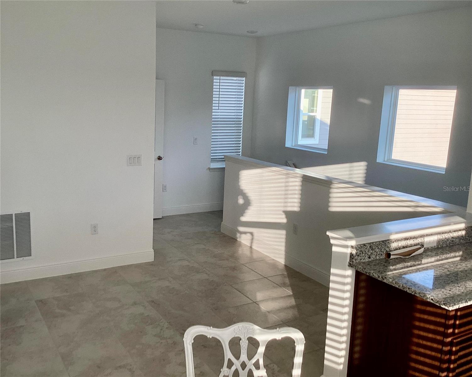 Image 10 of 19 For 3068 Voyager Avenue