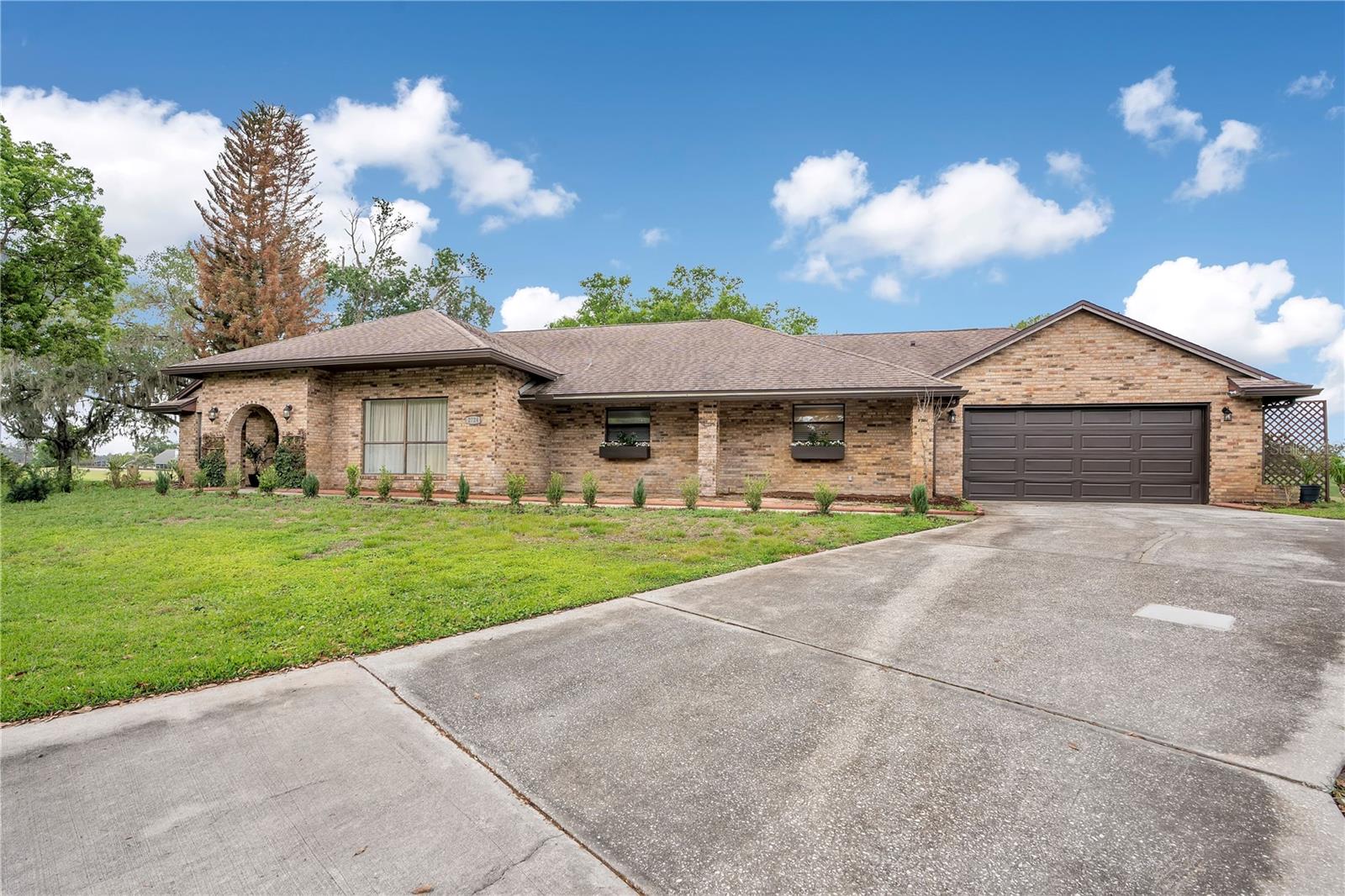 Image 2 of 52 For 2724 Ardon Avenue