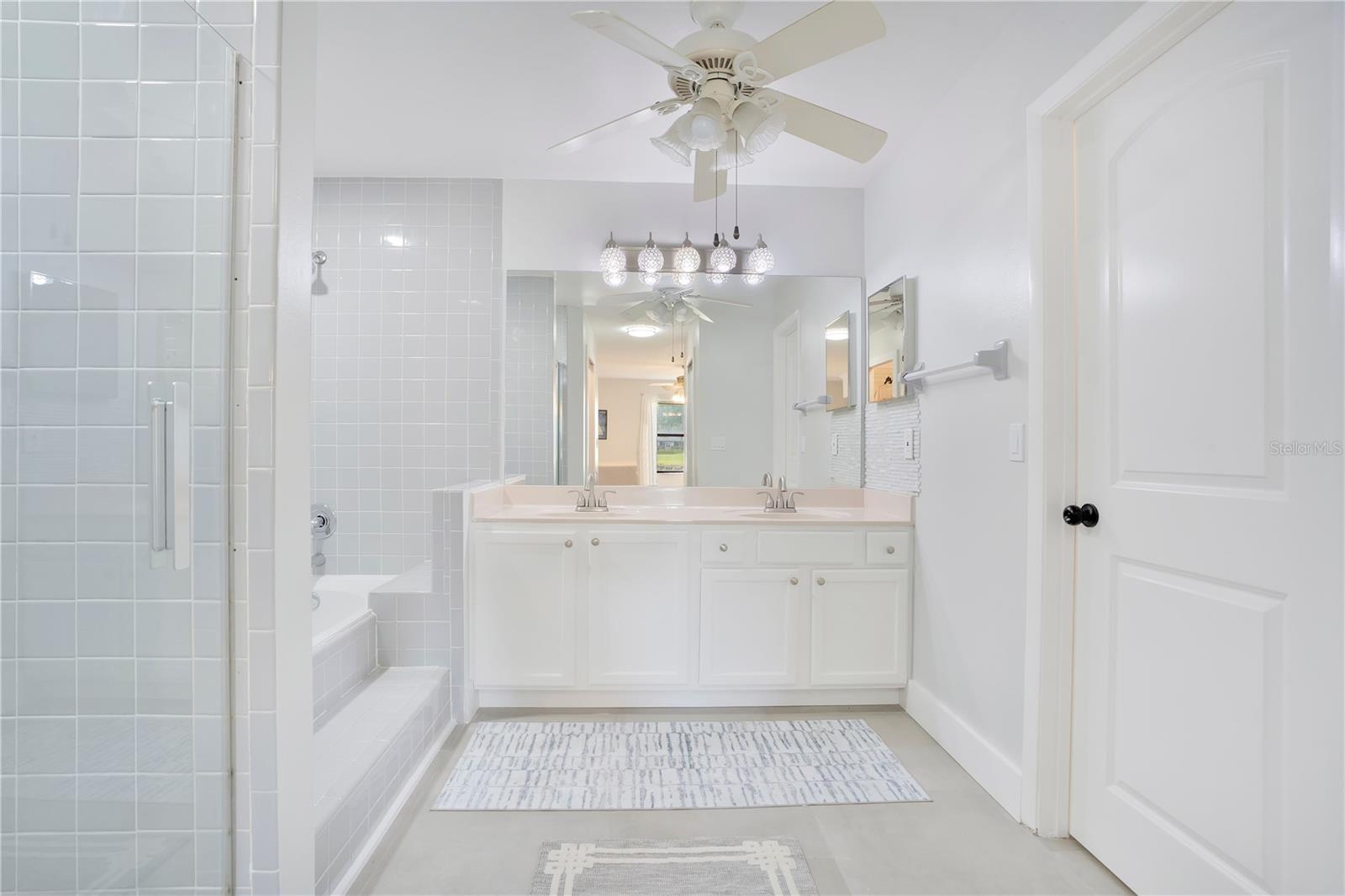 Image 24 of 52 For 2724 Ardon Avenue