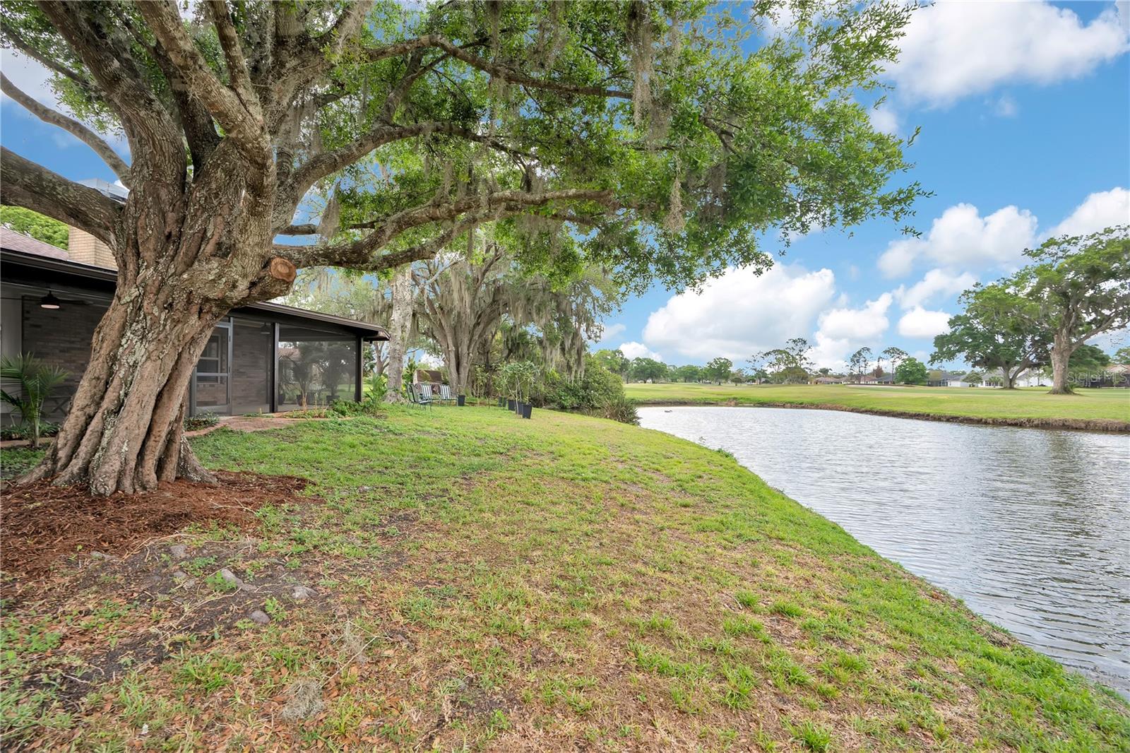 Image 41 of 52 For 2724 Ardon Avenue