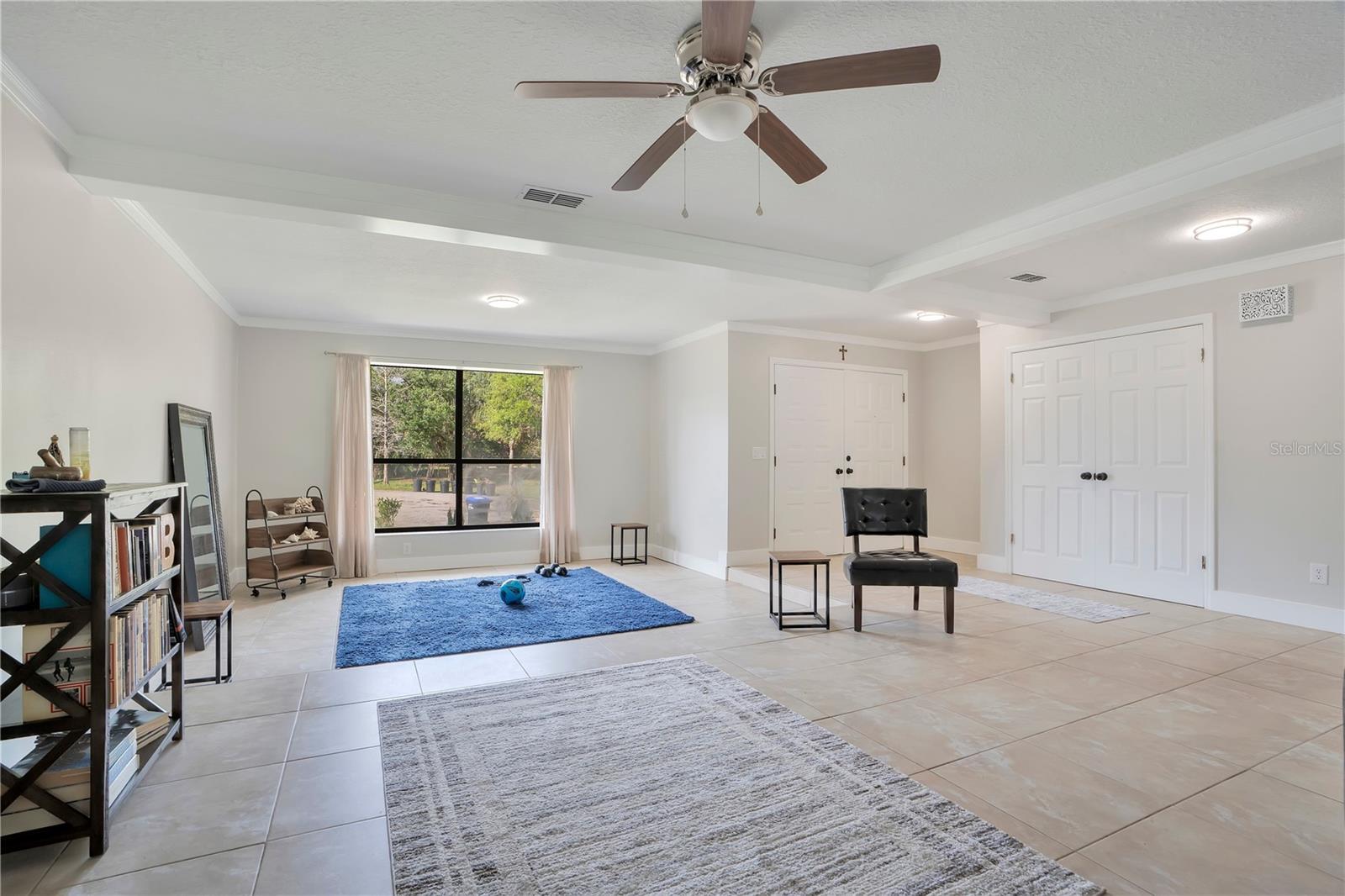 Image 7 of 52 For 2724 Ardon Avenue