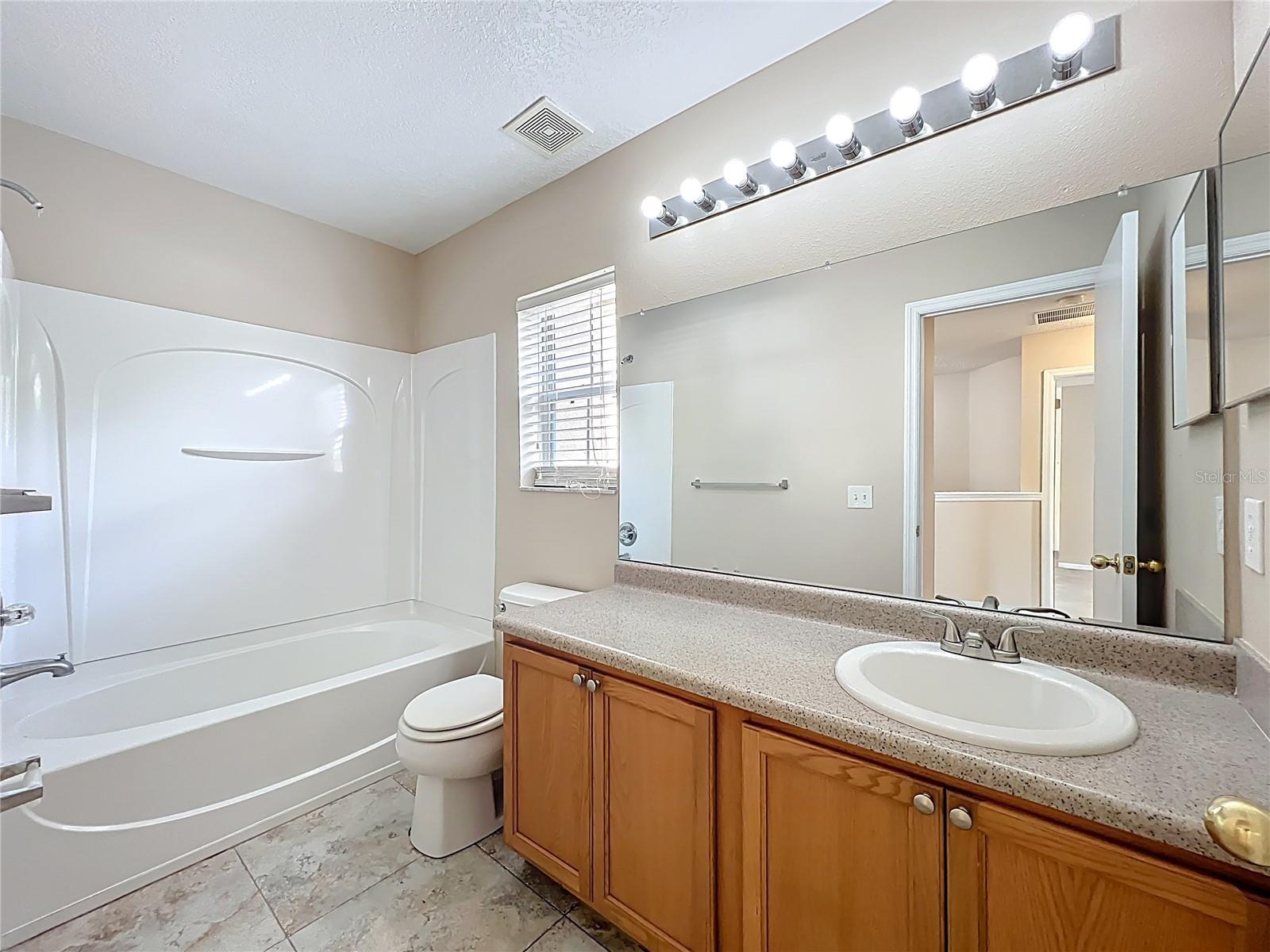 Image 17 of 27 For 14932 Perdido Drive