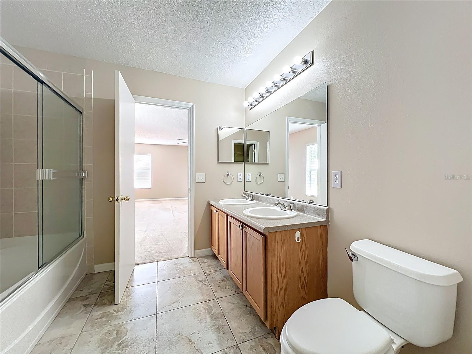 Image 21 of 27 For 14932 Perdido Drive