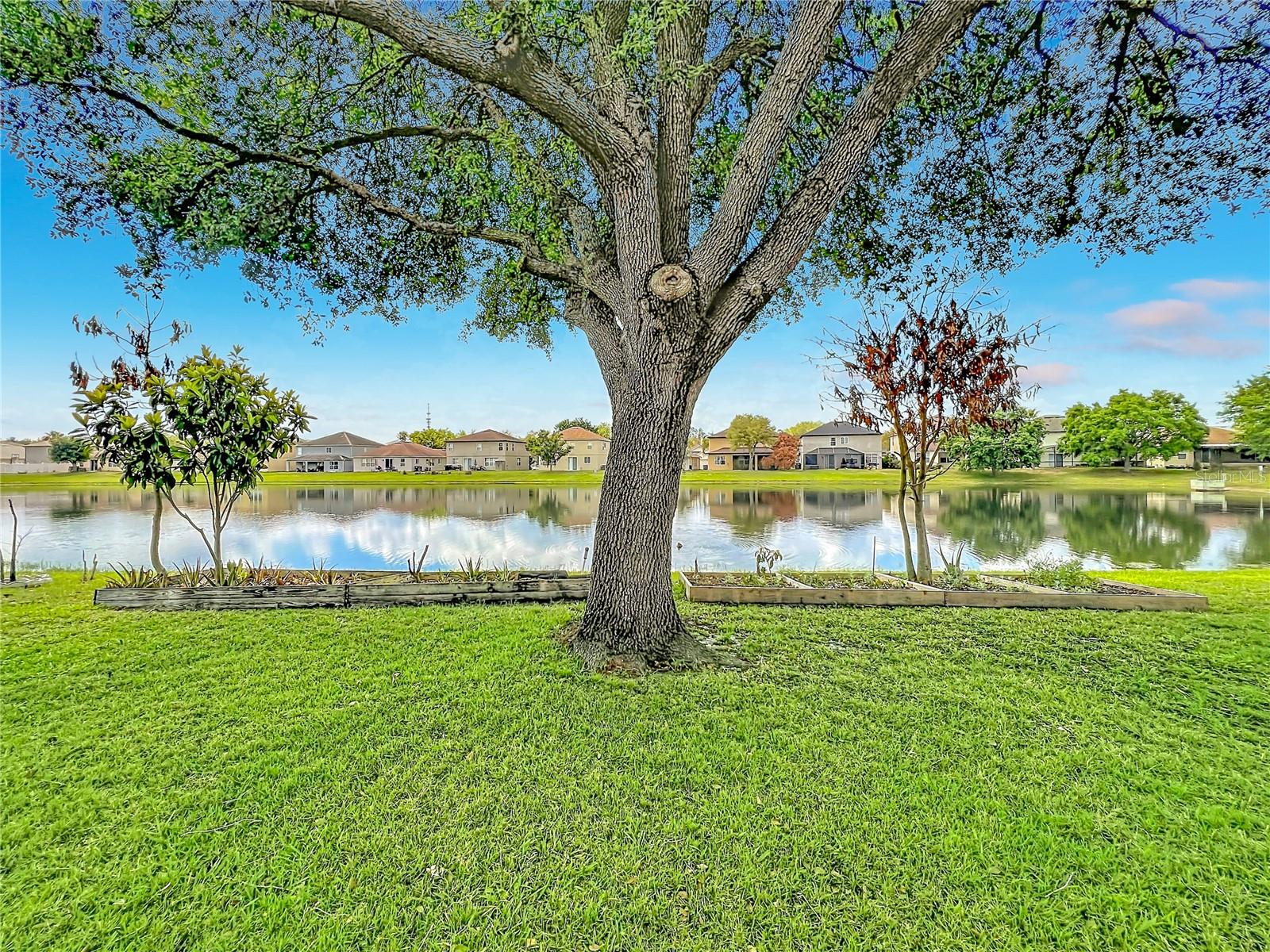 Image 24 of 27 For 14932 Perdido Drive