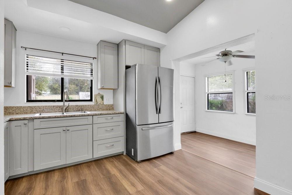 Image 10 of 34 For 3113 Carthage Court