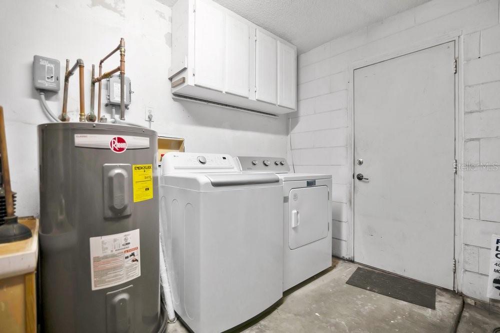 Image 24 of 34 For 3113 Carthage Court