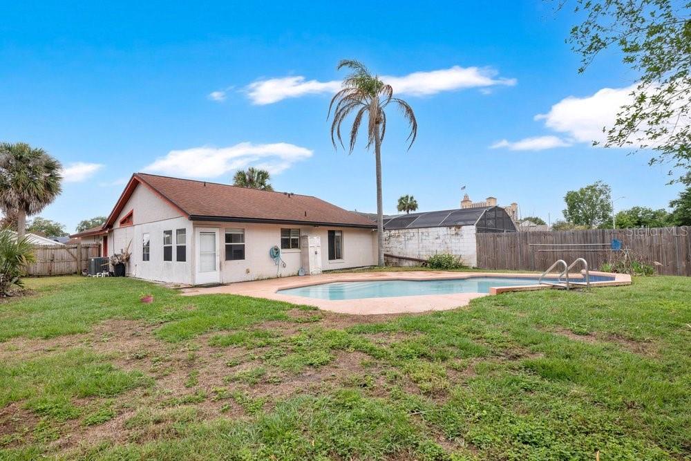 Image 26 of 34 For 3113 Carthage Court