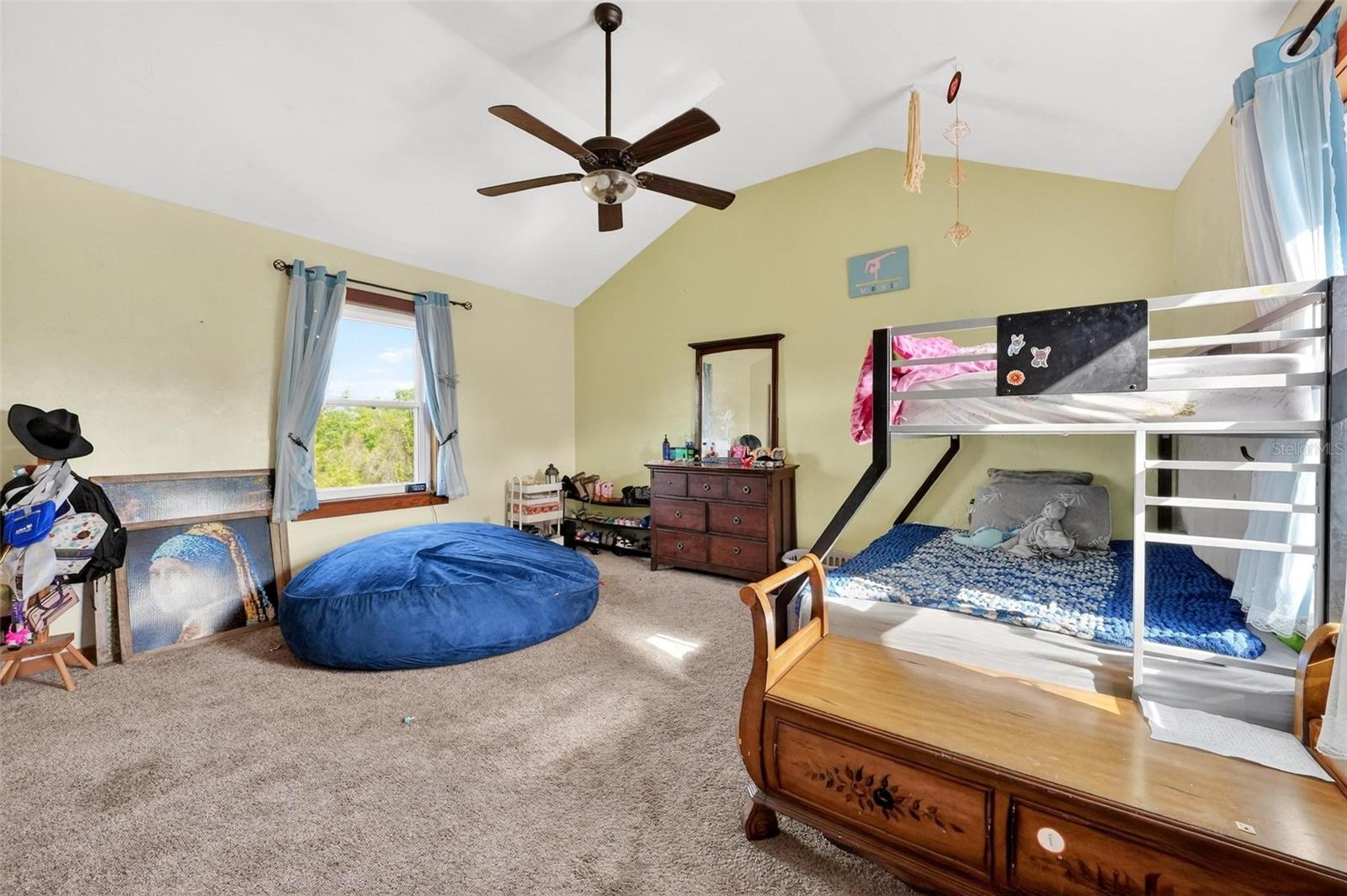 Image 12 of 30 For 150 Catalina Drive