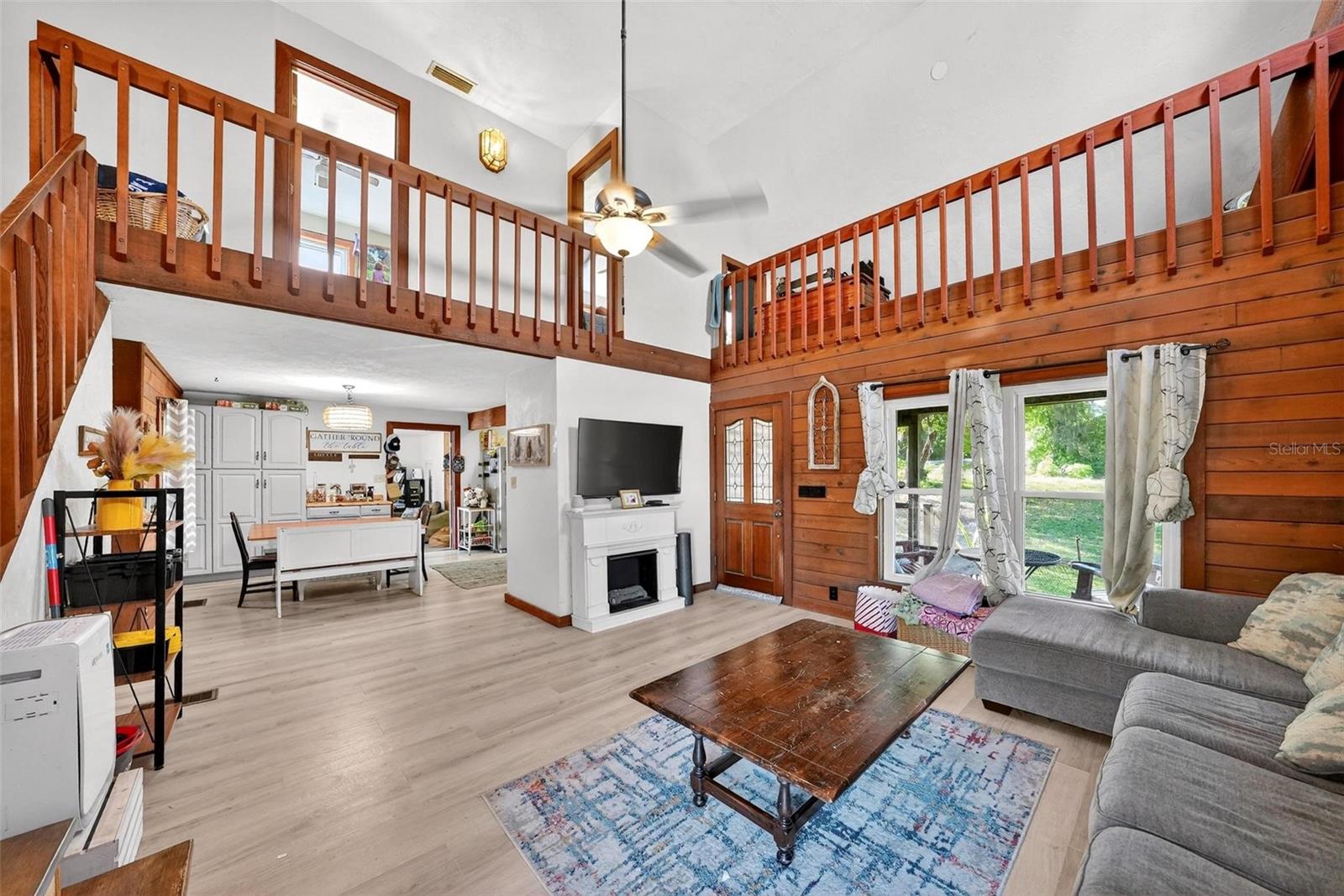 Image 8 of 30 For 150 Catalina Drive