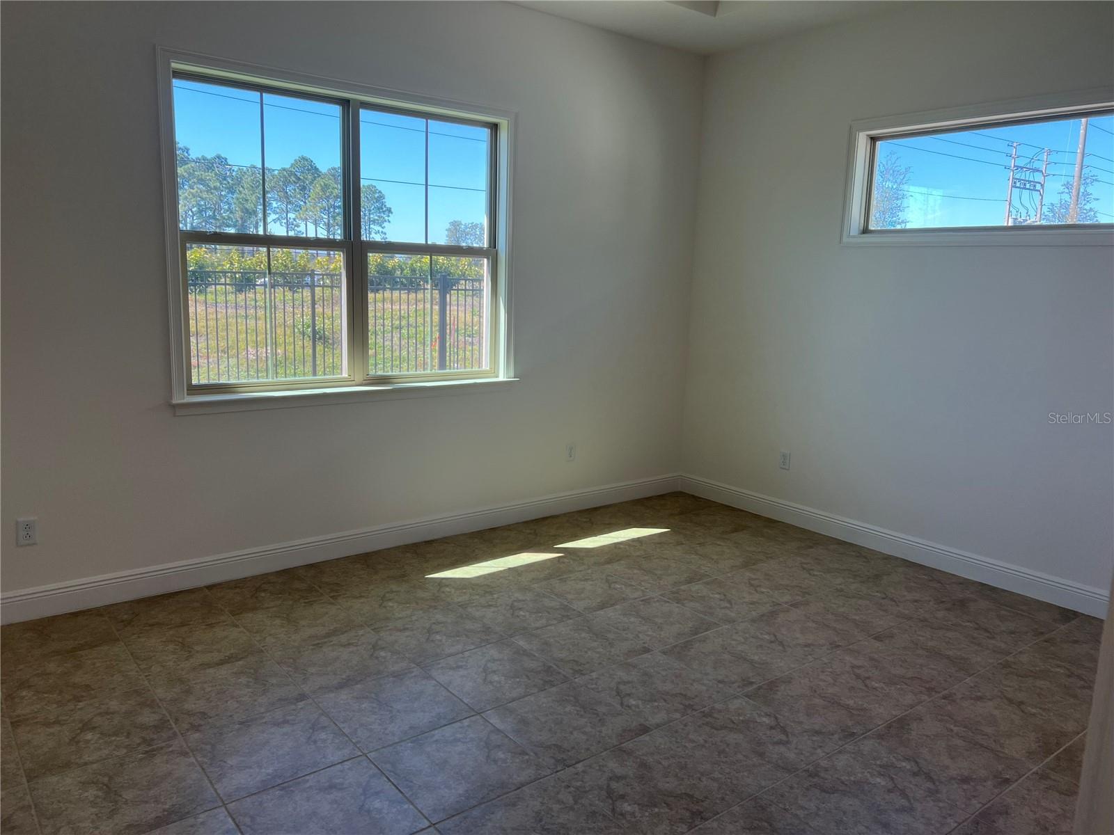 Image 11 of 23 For 9678 Bucklow Hill Drive