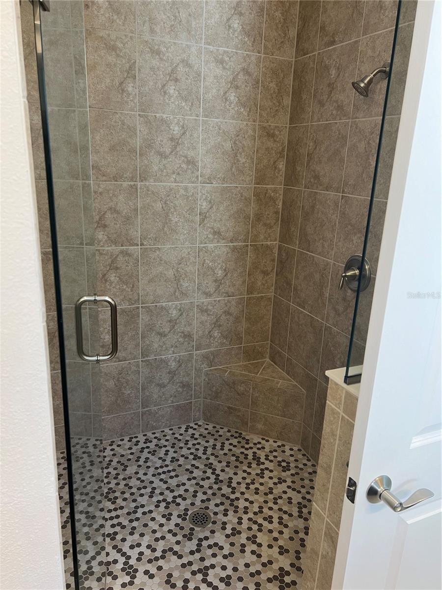 Image 3 of 23 For 9678 Bucklow Hill Drive