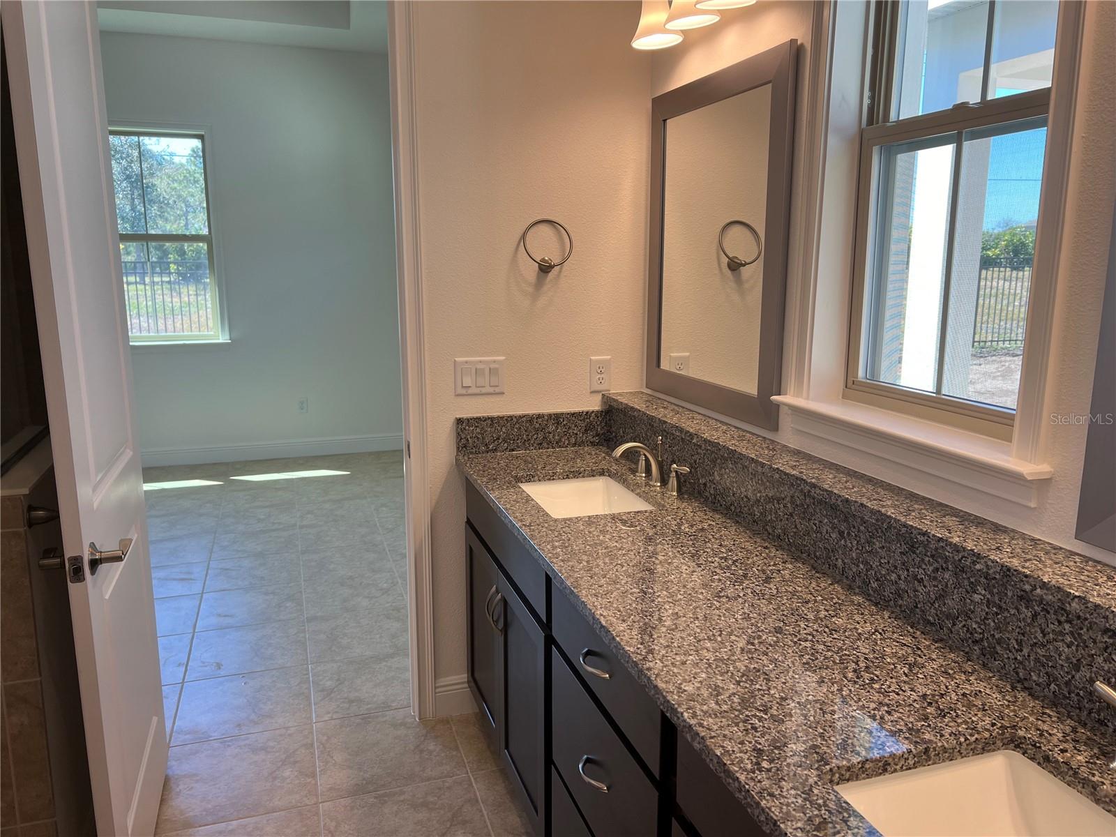 Image 5 of 23 For 9678 Bucklow Hill Drive