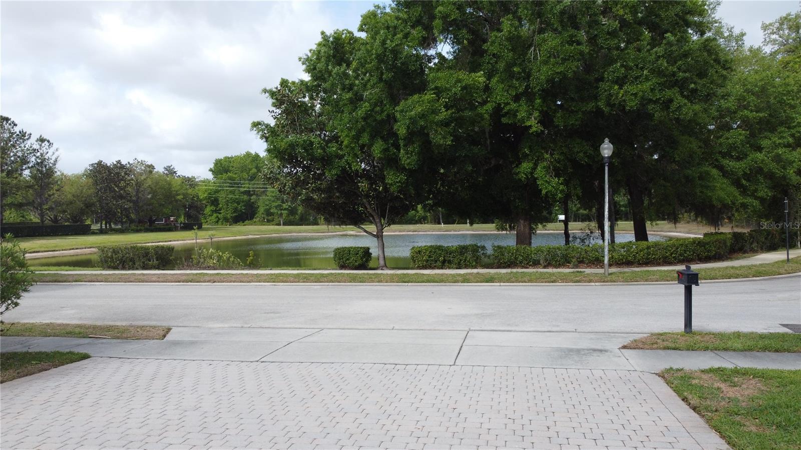 Image 18 of 97 For 807 Dakota Prairie Court