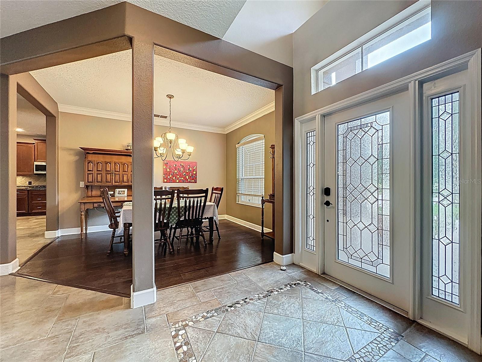 Image 25 of 97 For 807 Dakota Prairie Court