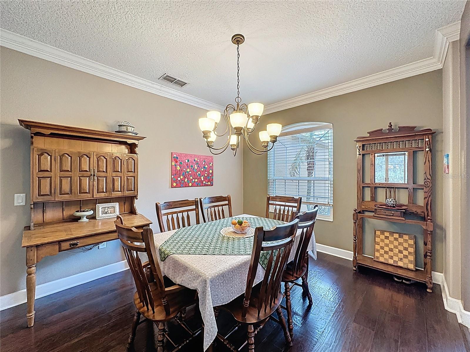 Image 26 of 97 For 807 Dakota Prairie Court