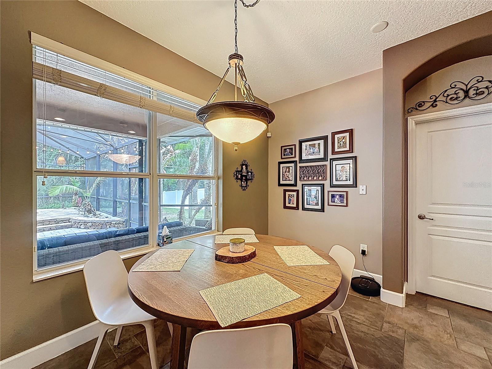 Image 35 of 97 For 807 Dakota Prairie Court