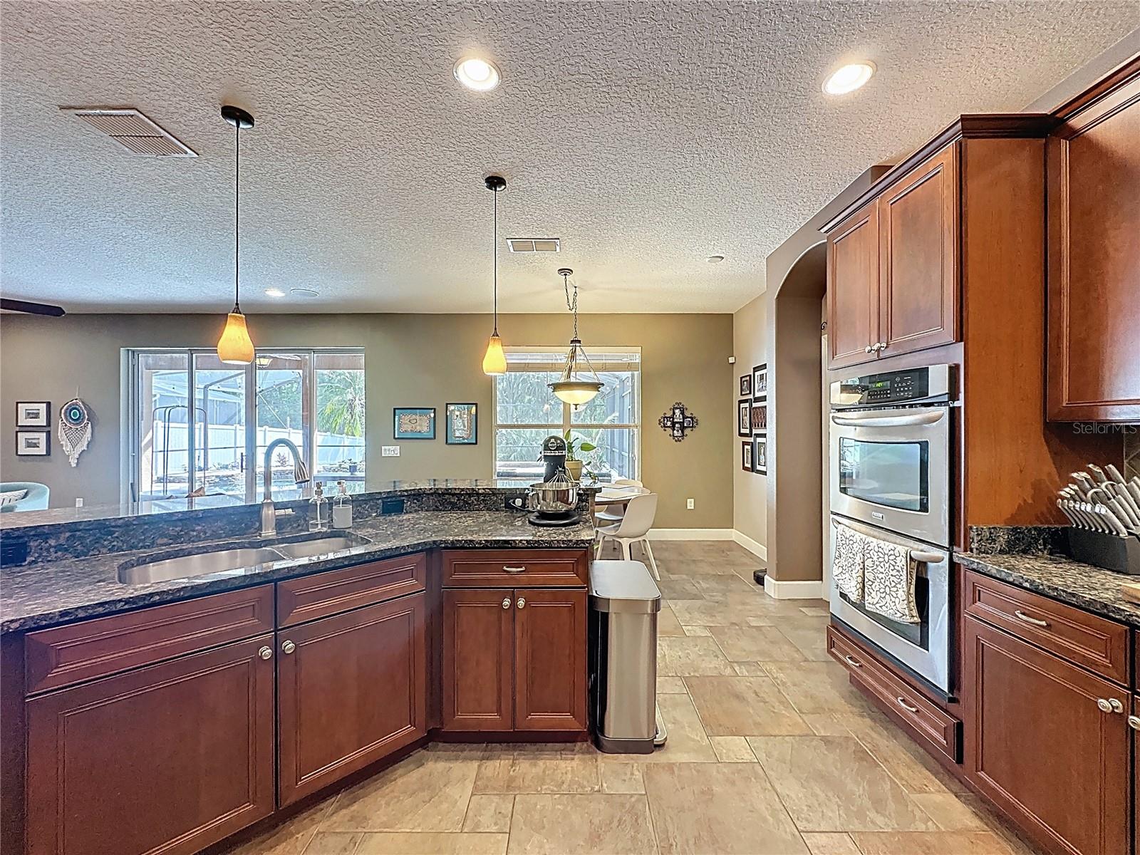 Image 39 of 97 For 807 Dakota Prairie Court