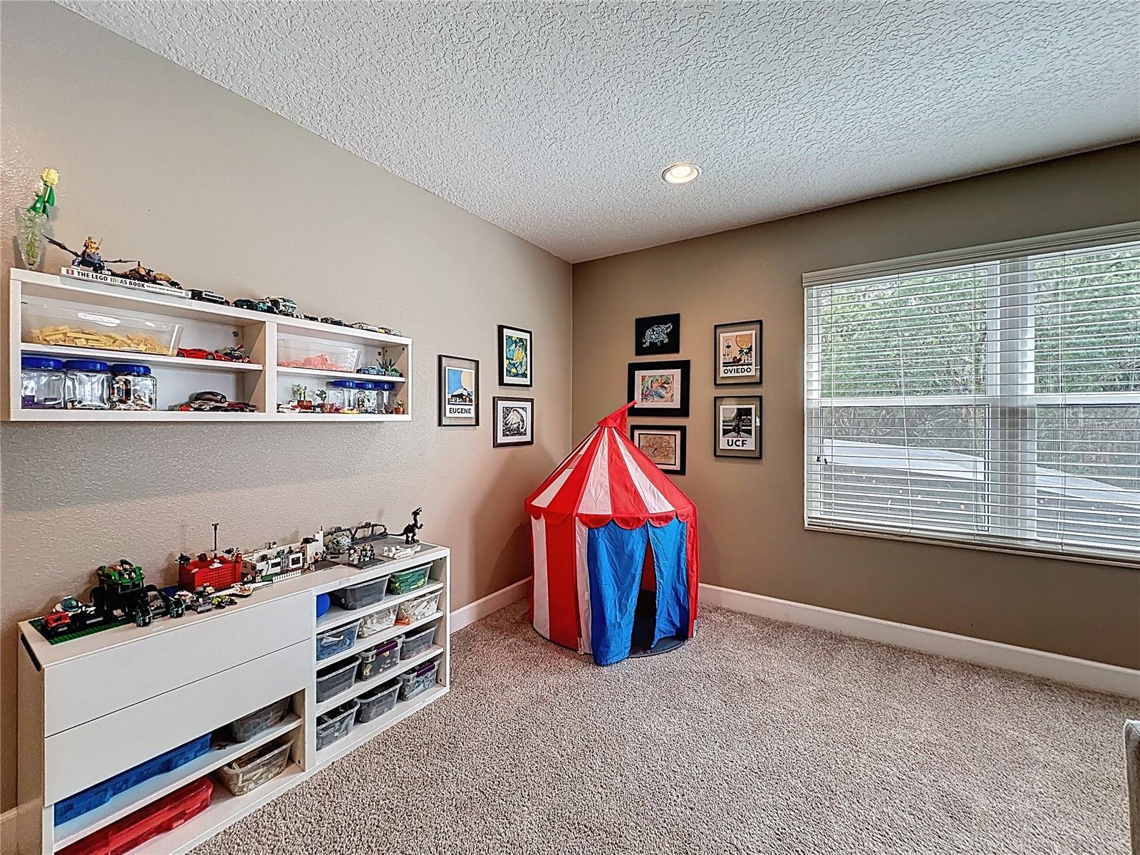 Image 76 of 97 For 807 Dakota Prairie Court