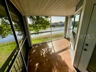 Image 4 of 16 For 2565 Grassy Point Drive 205