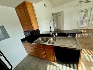 Image 9 of 16 For 2565 Grassy Point Drive 205