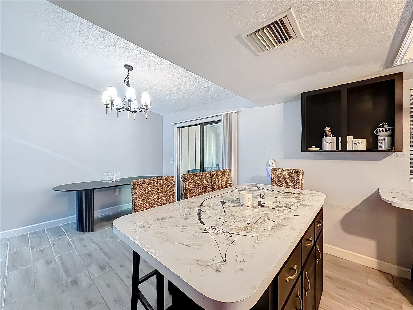 Image 17 of 39 For 31427 Ghent Avenue