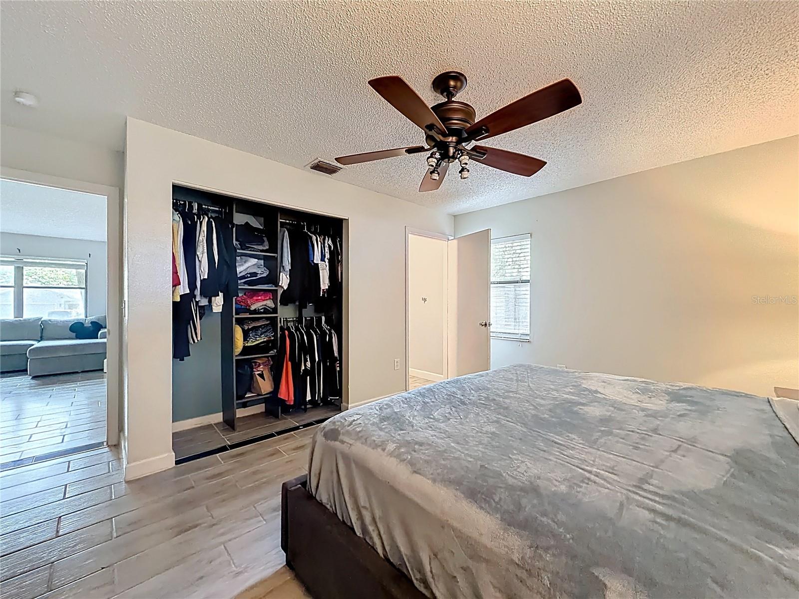 Image 19 of 39 For 31427 Ghent Avenue