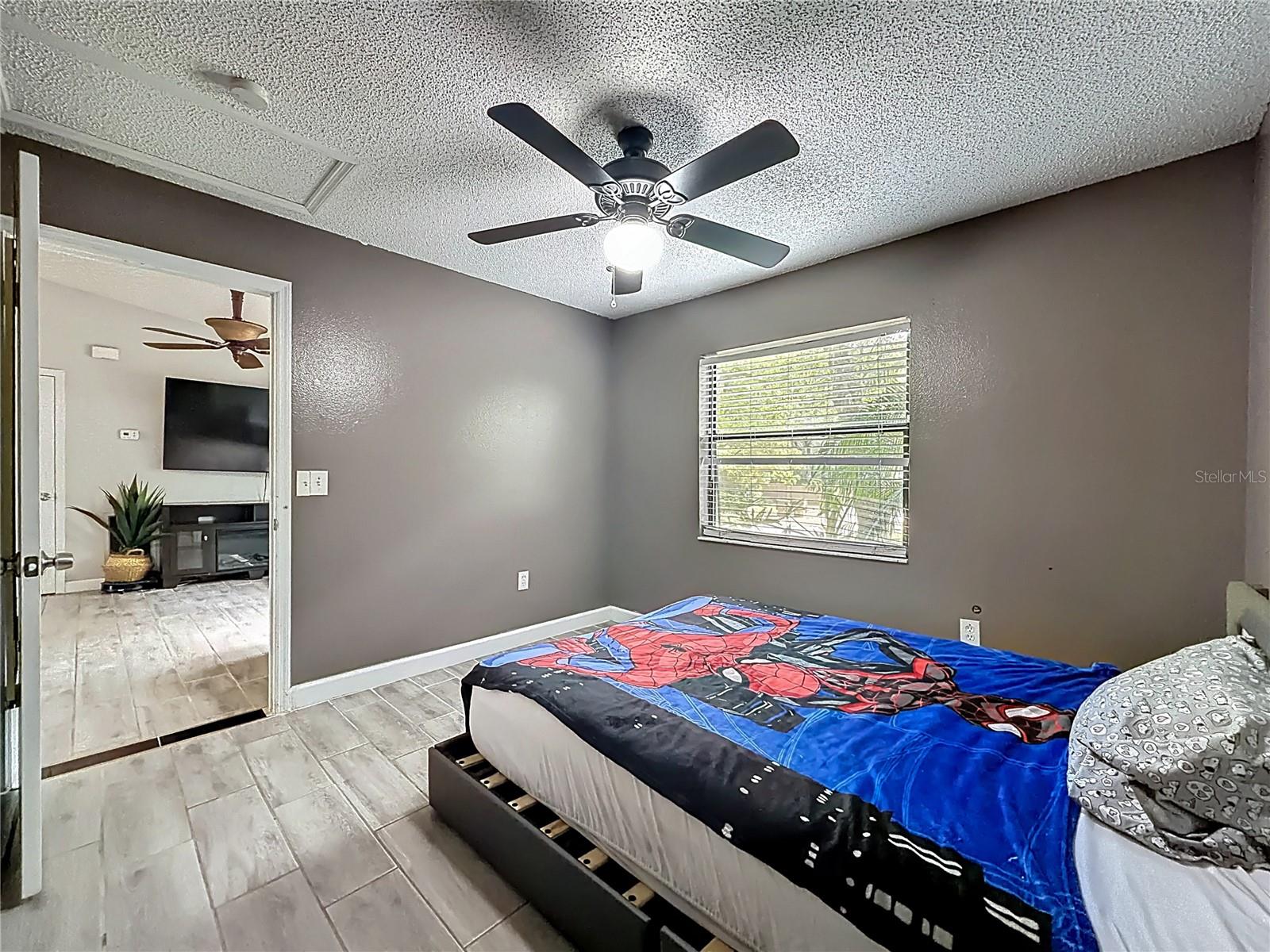 Image 24 of 39 For 31427 Ghent Avenue