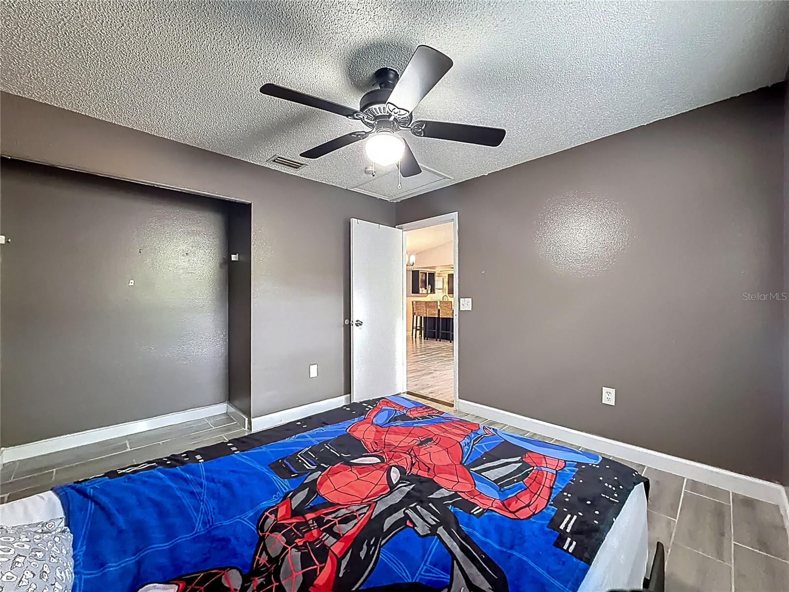 Image 27 of 39 For 31427 Ghent Avenue