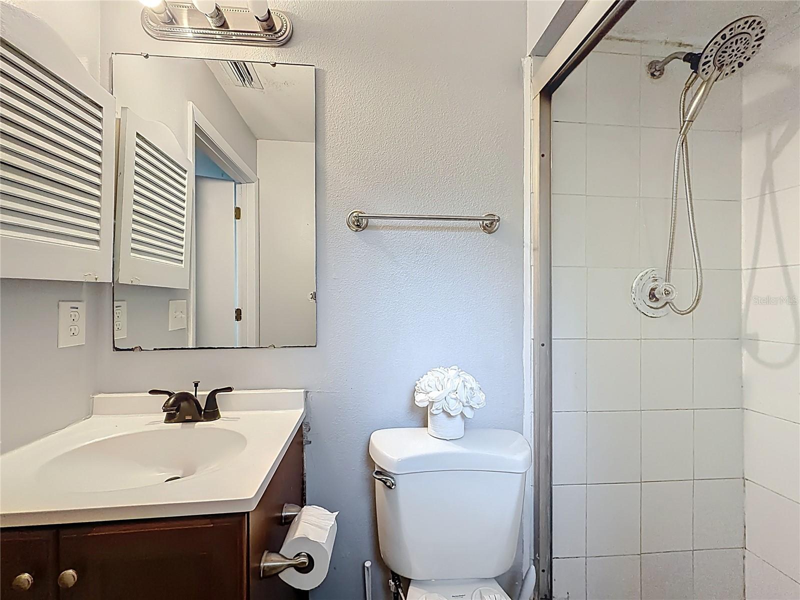 Image 28 of 39 For 31427 Ghent Avenue