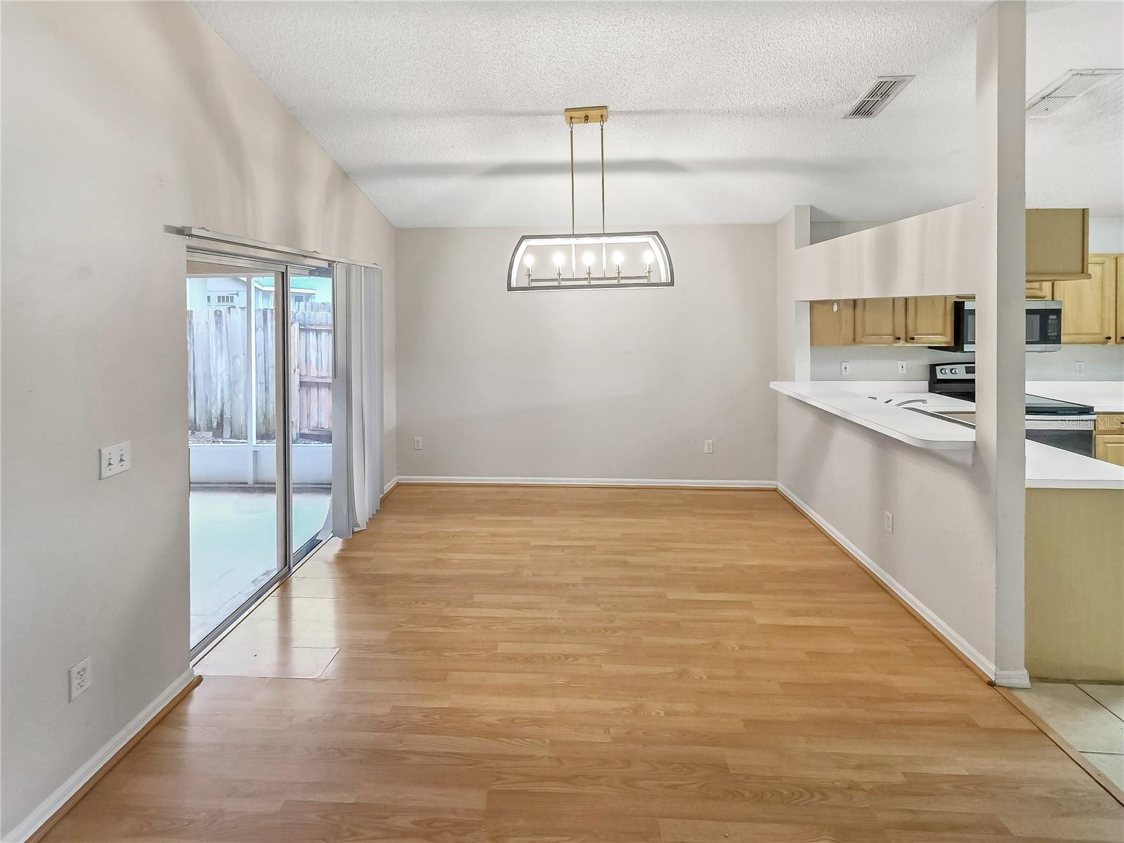 Image 5 of 13 For 617 Randon Terrace