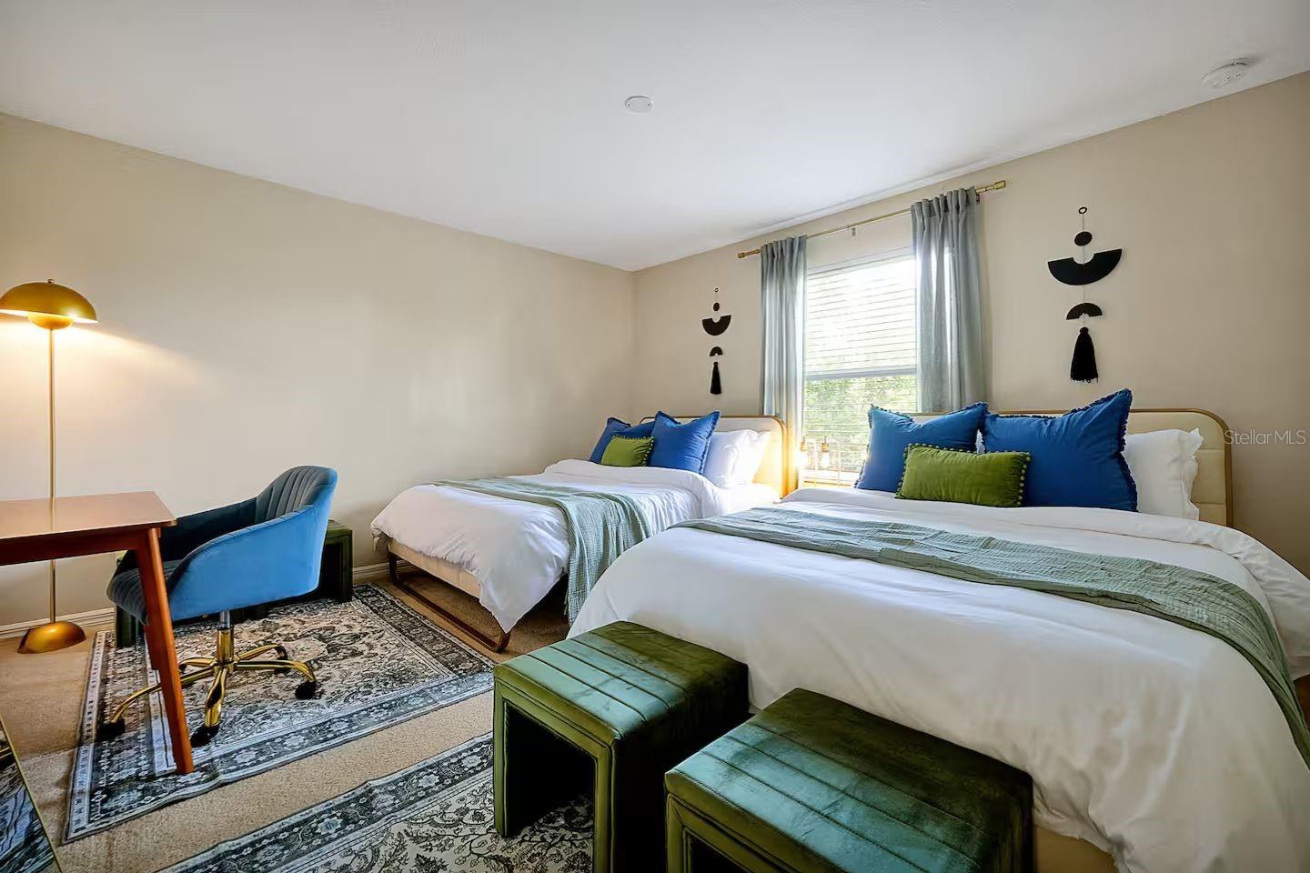 Image 26 of 27 For 2650 Santosh Cove