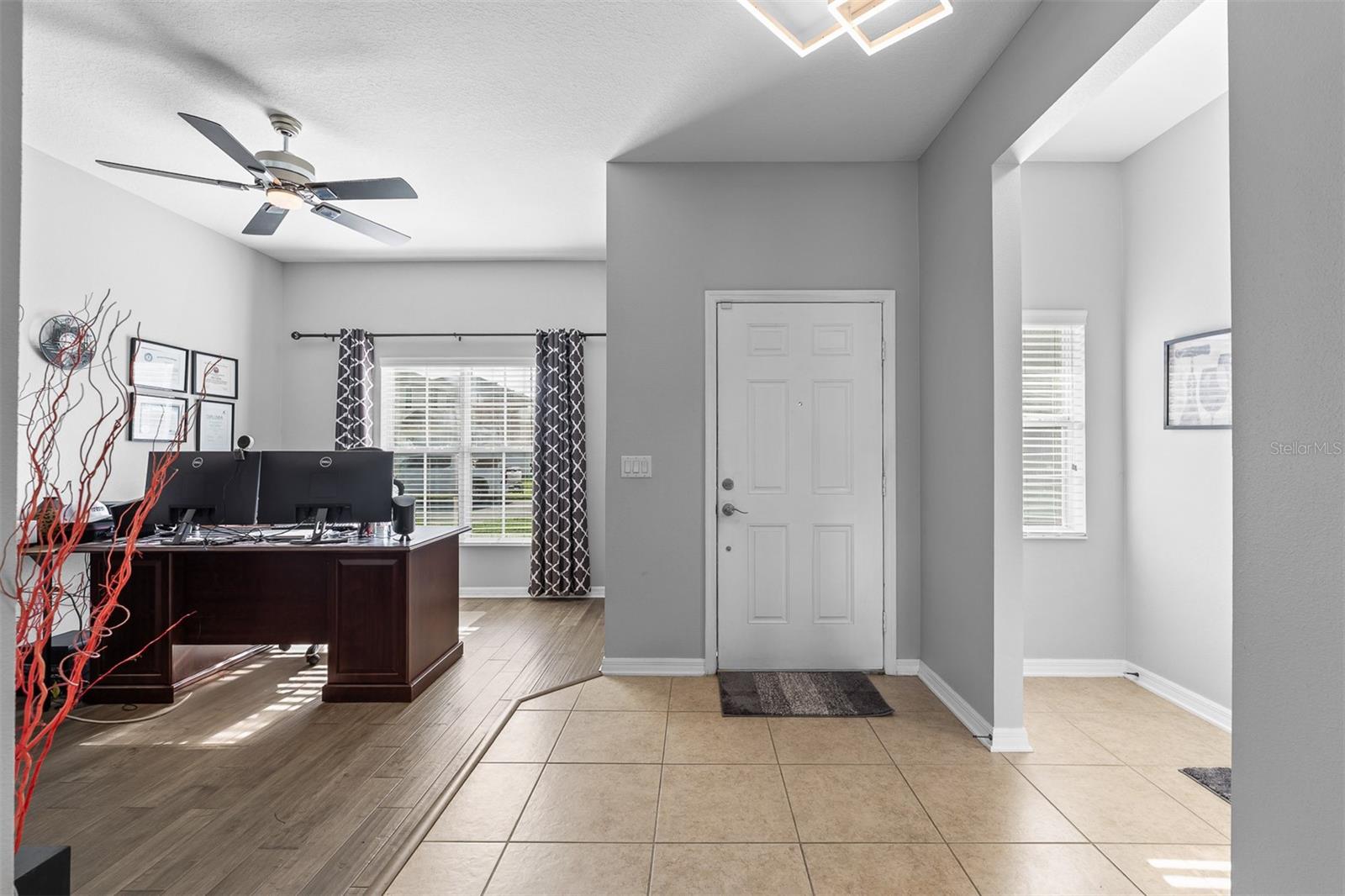 Image 14 of 53 For 613 Cortona Dr.