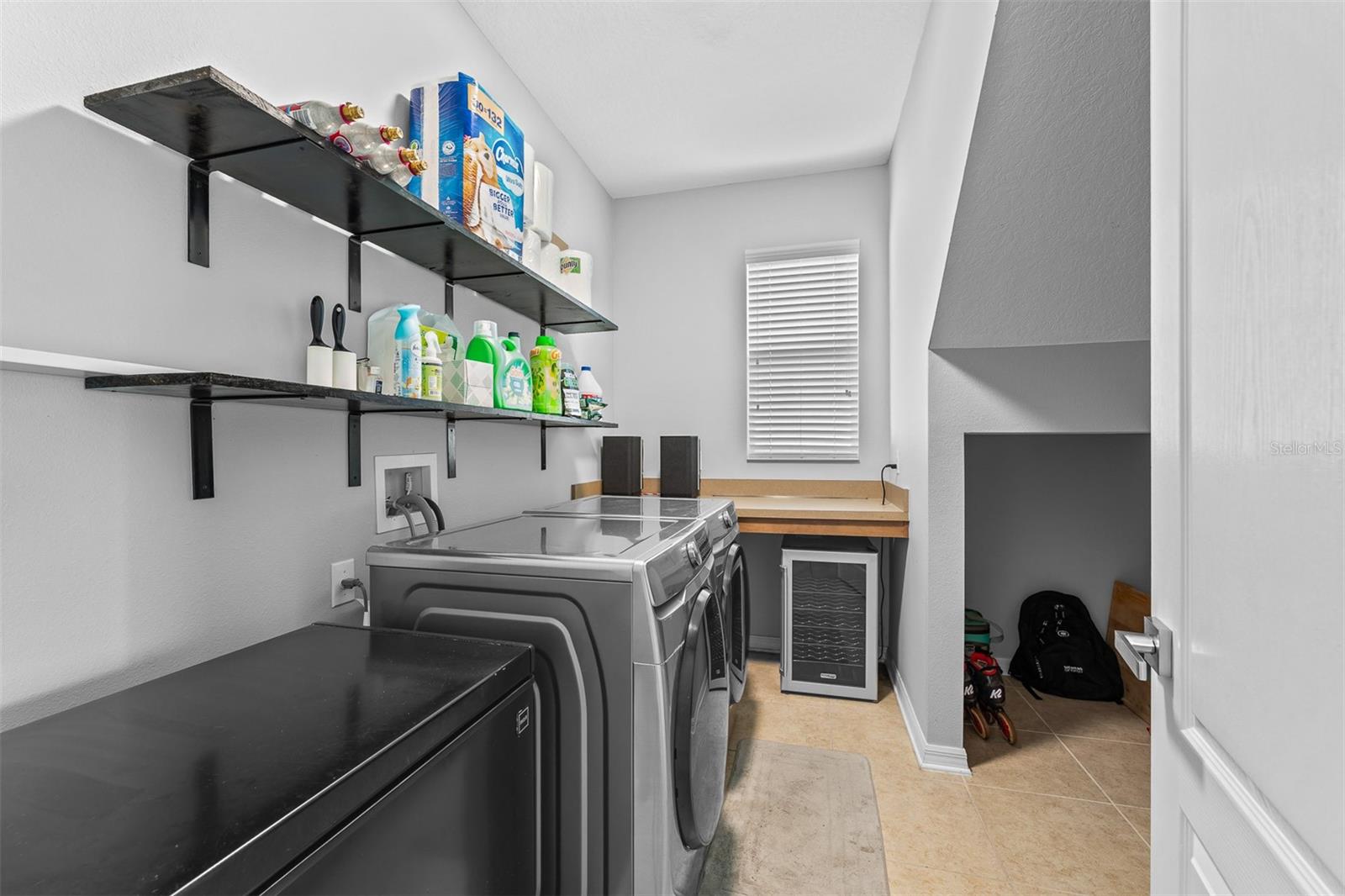 Image 38 of 53 For 613 Cortona Dr.