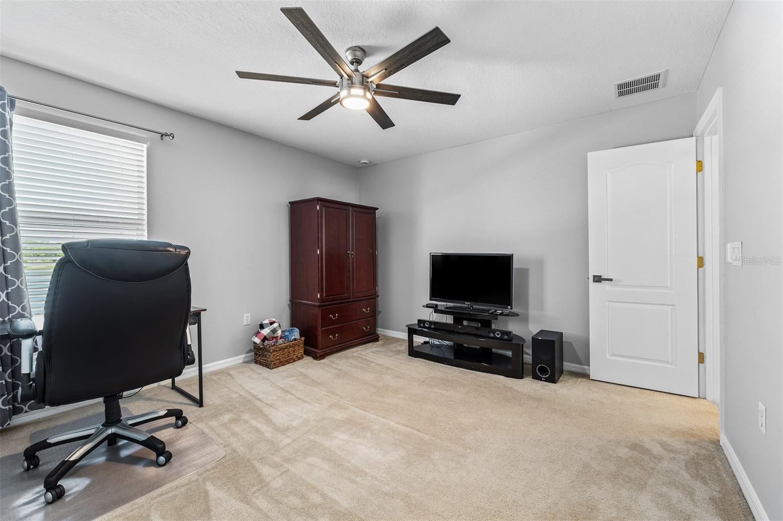 Image 41 of 53 For 613 Cortona Dr.