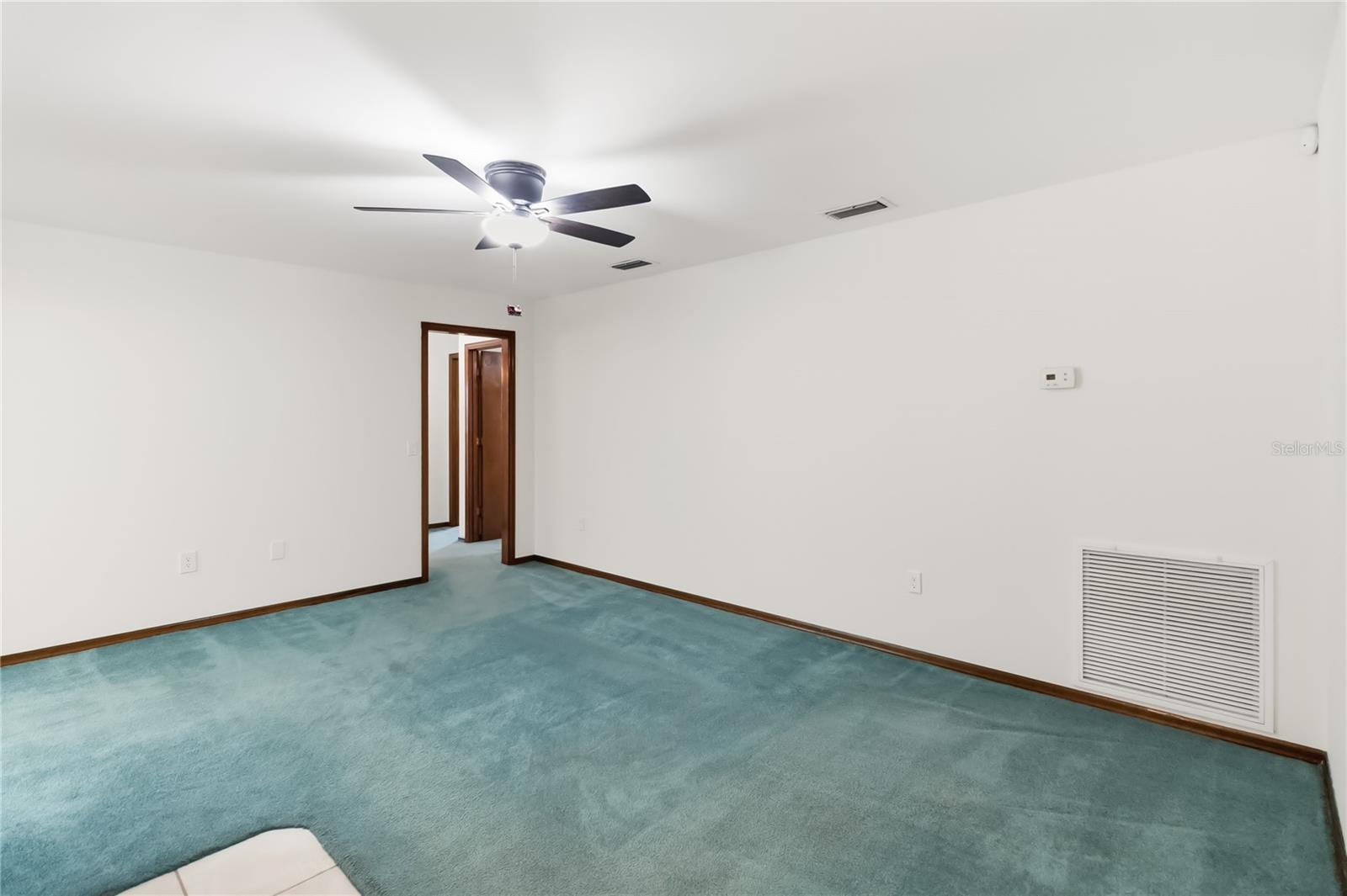 Image 18 of 57 For 2106 Peach Tree Boulevard